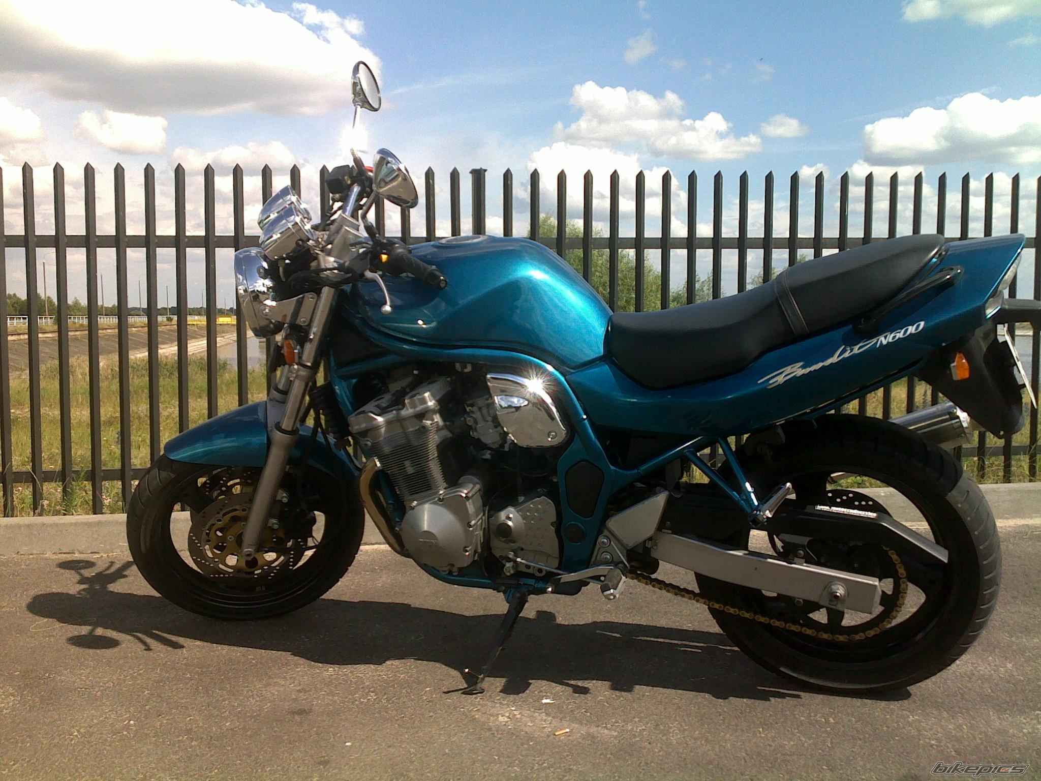 Bike Photo 2012173