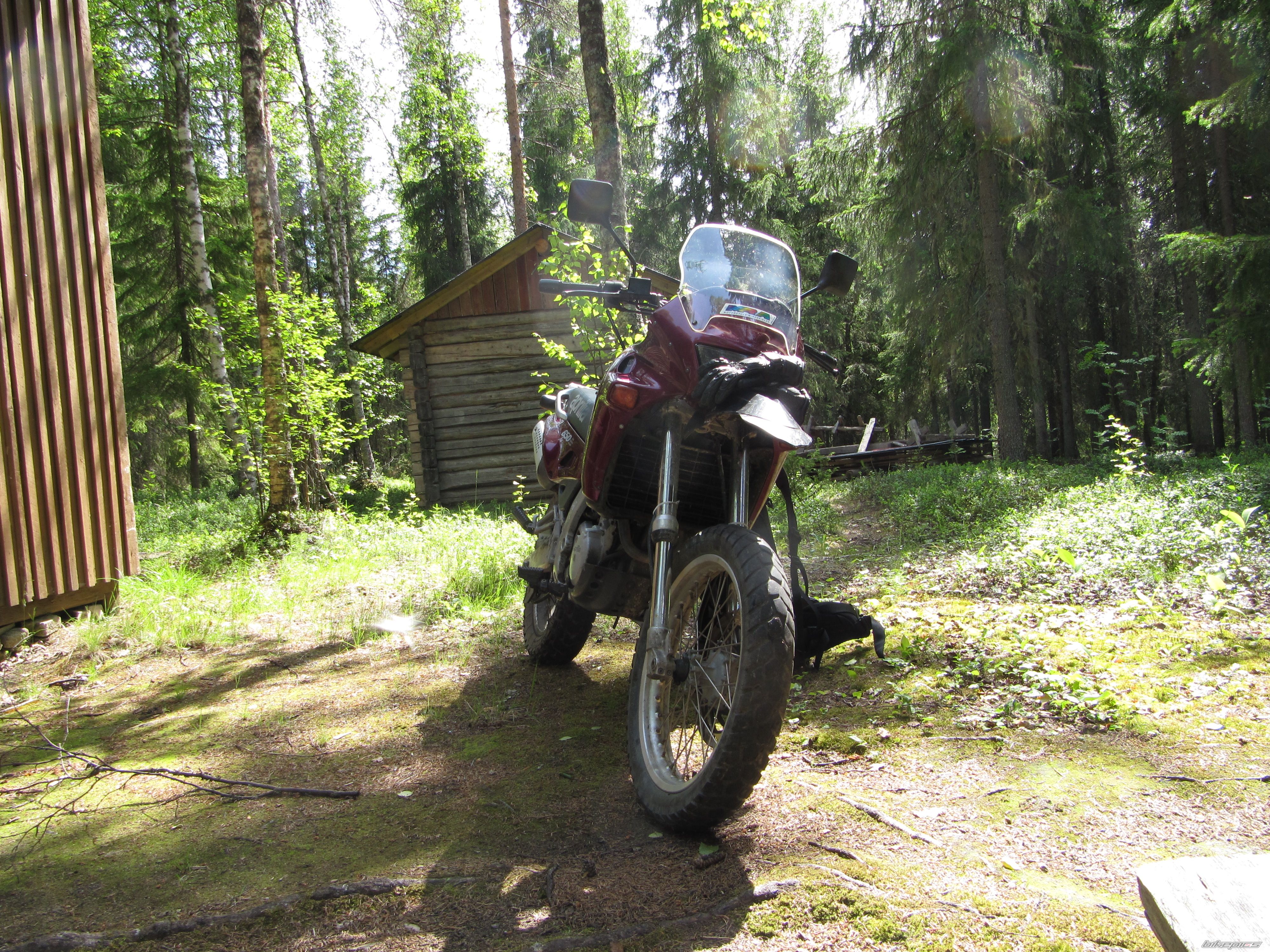 Bike Photo 2012185