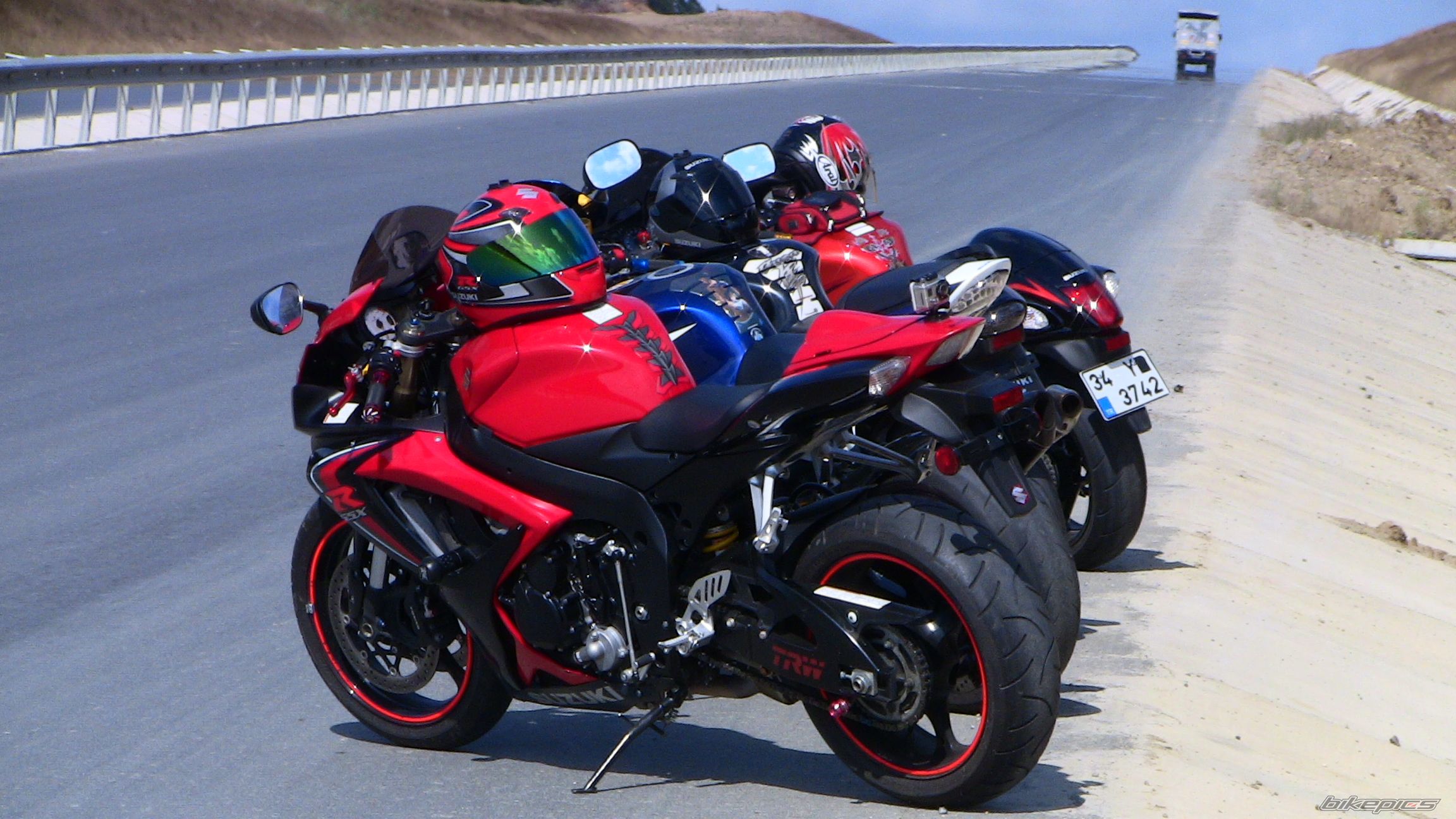 Bike Photo 2012235