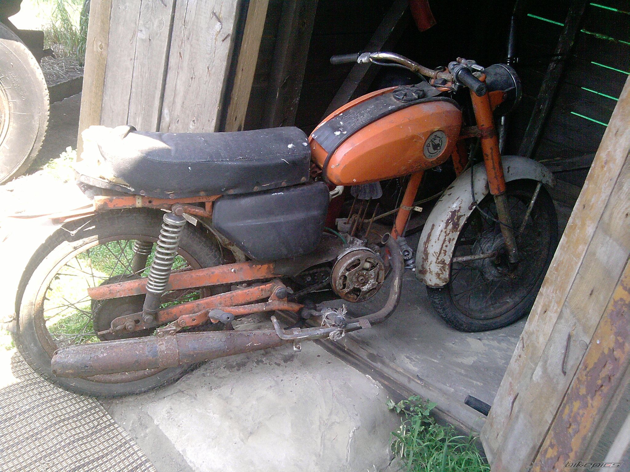 Photo 2012272