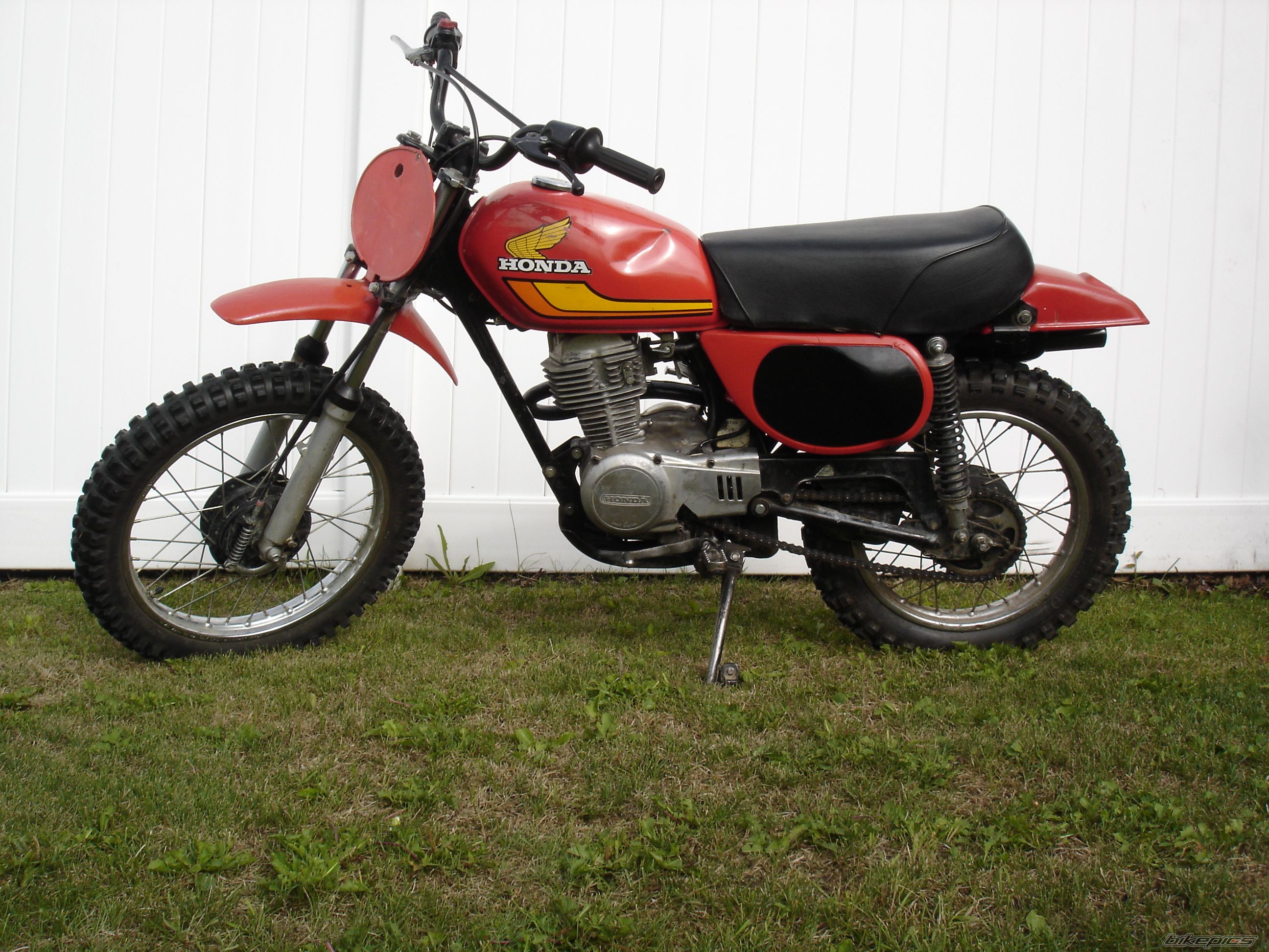 Bike Photo 2012370