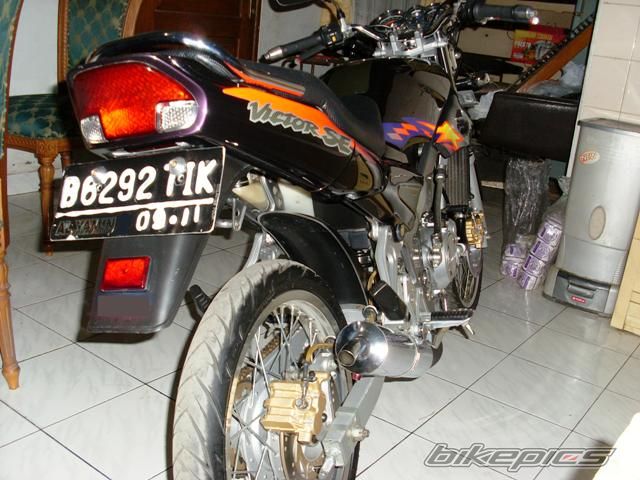 Photo 2012577
