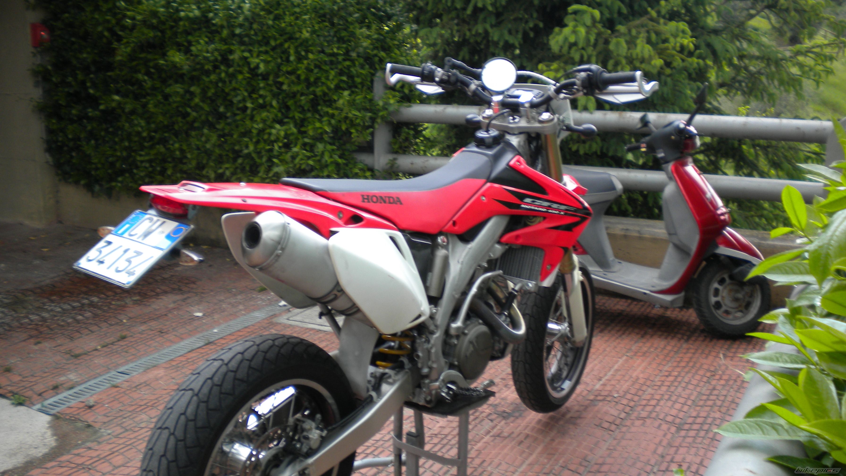 Photo 2012596