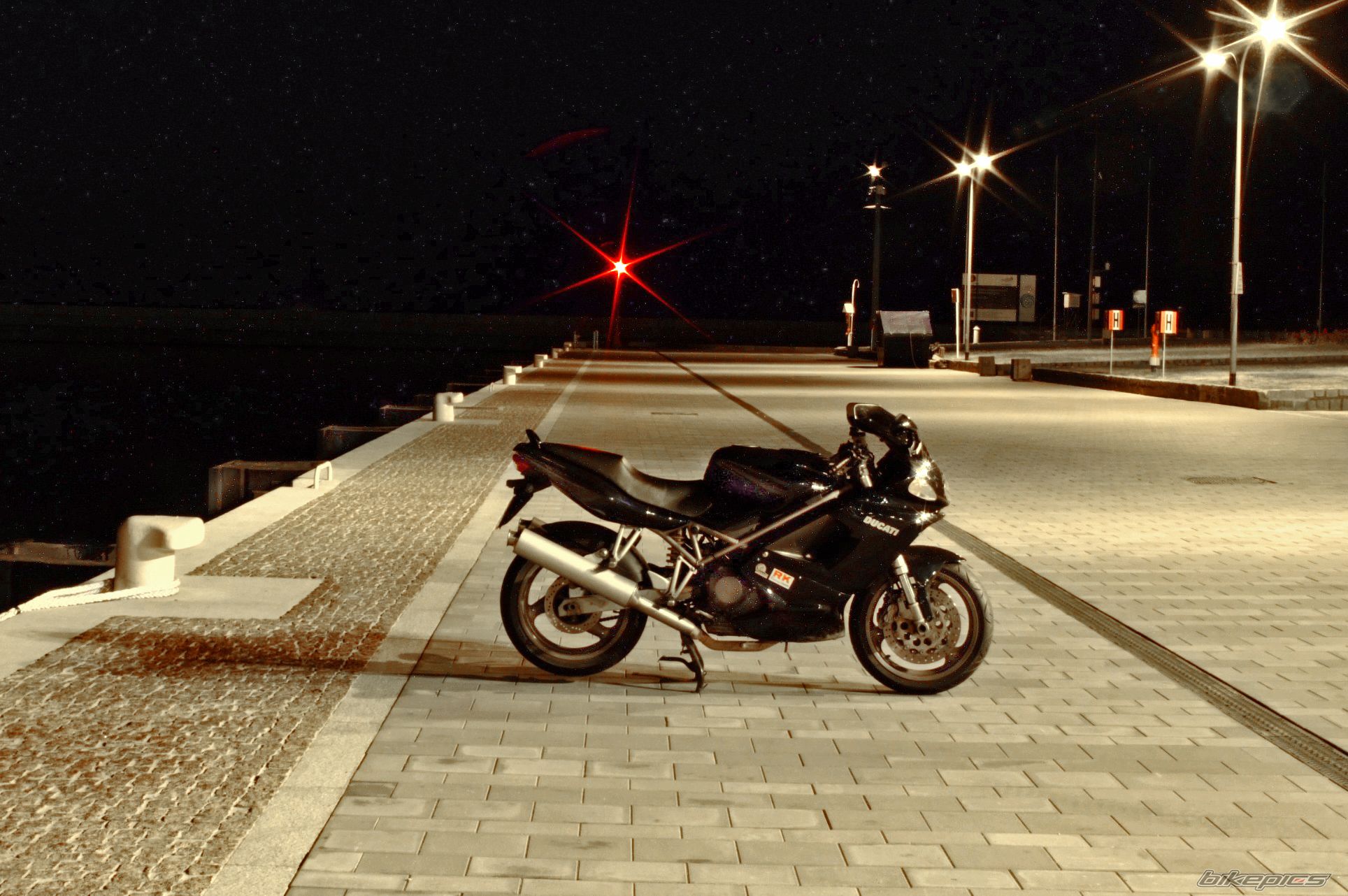 Photo 2012604