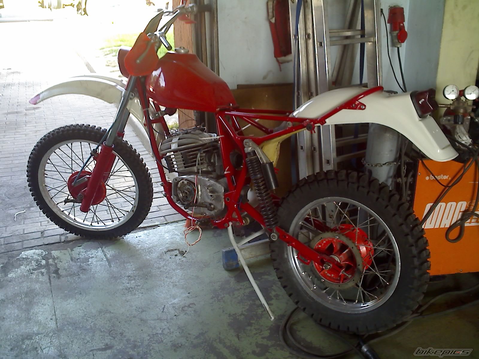 Bike Photo 2012638
