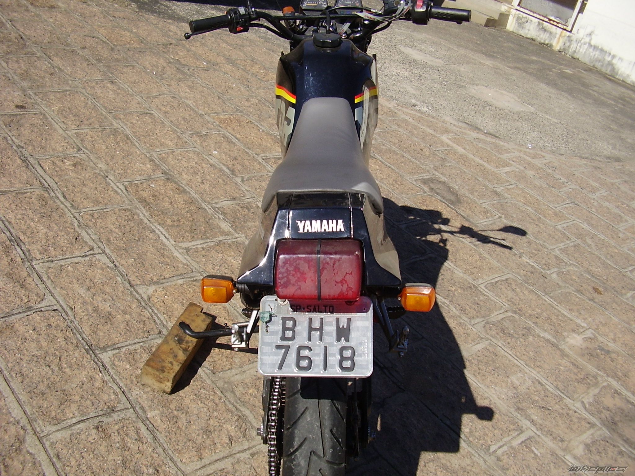 Photo 2012894