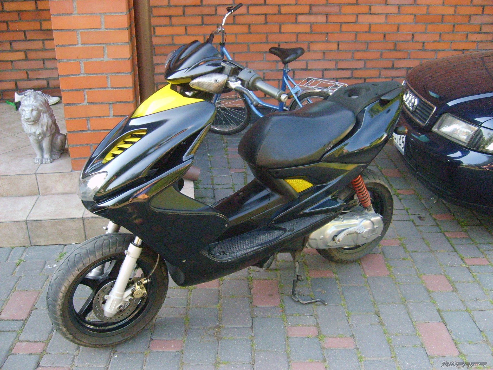 Photo 2012962