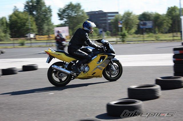 Bike Photo 2012978
