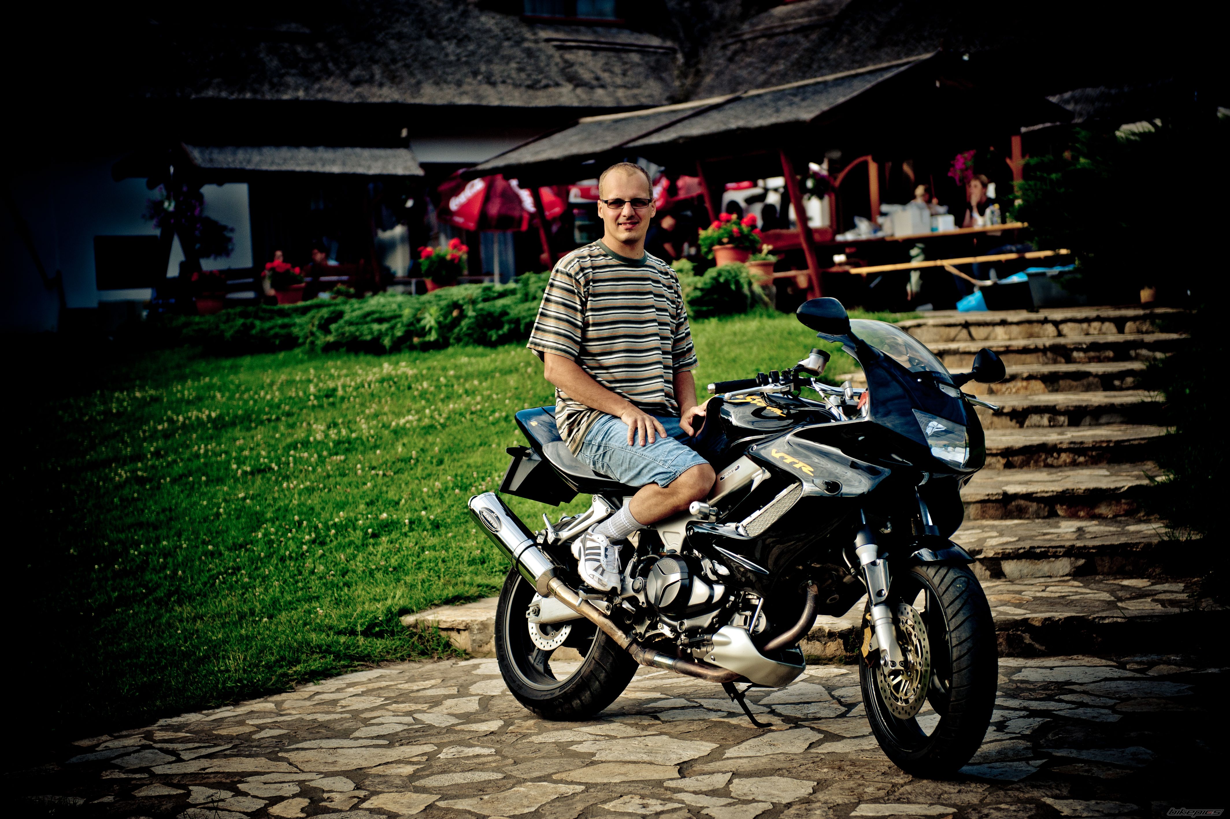 Photo 2013169