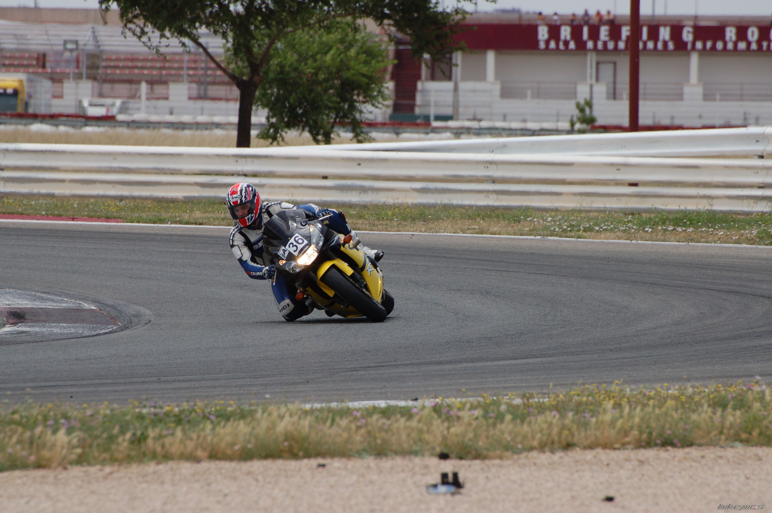 Photo 2013345