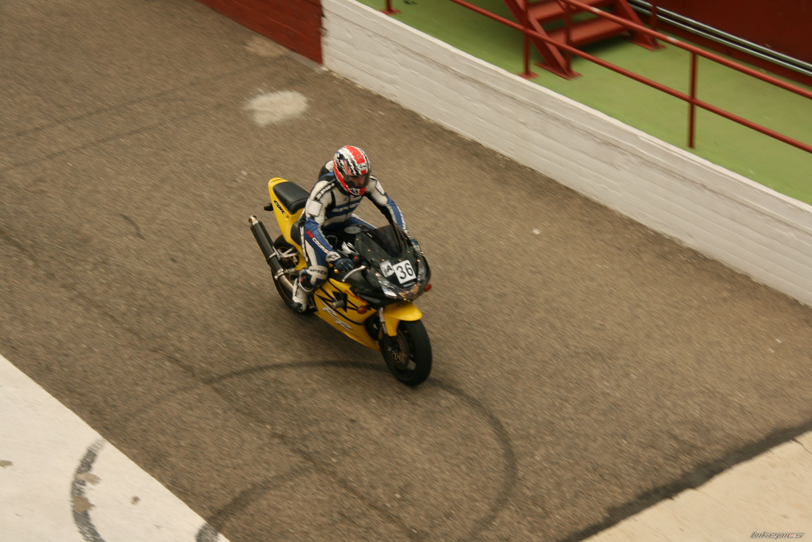 Photo 2013353