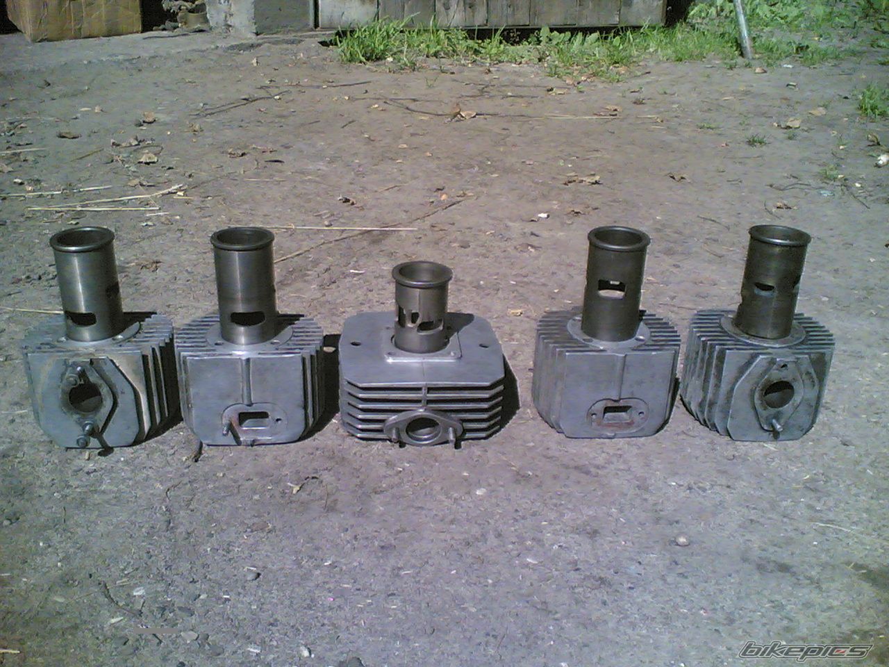Photo 2013495