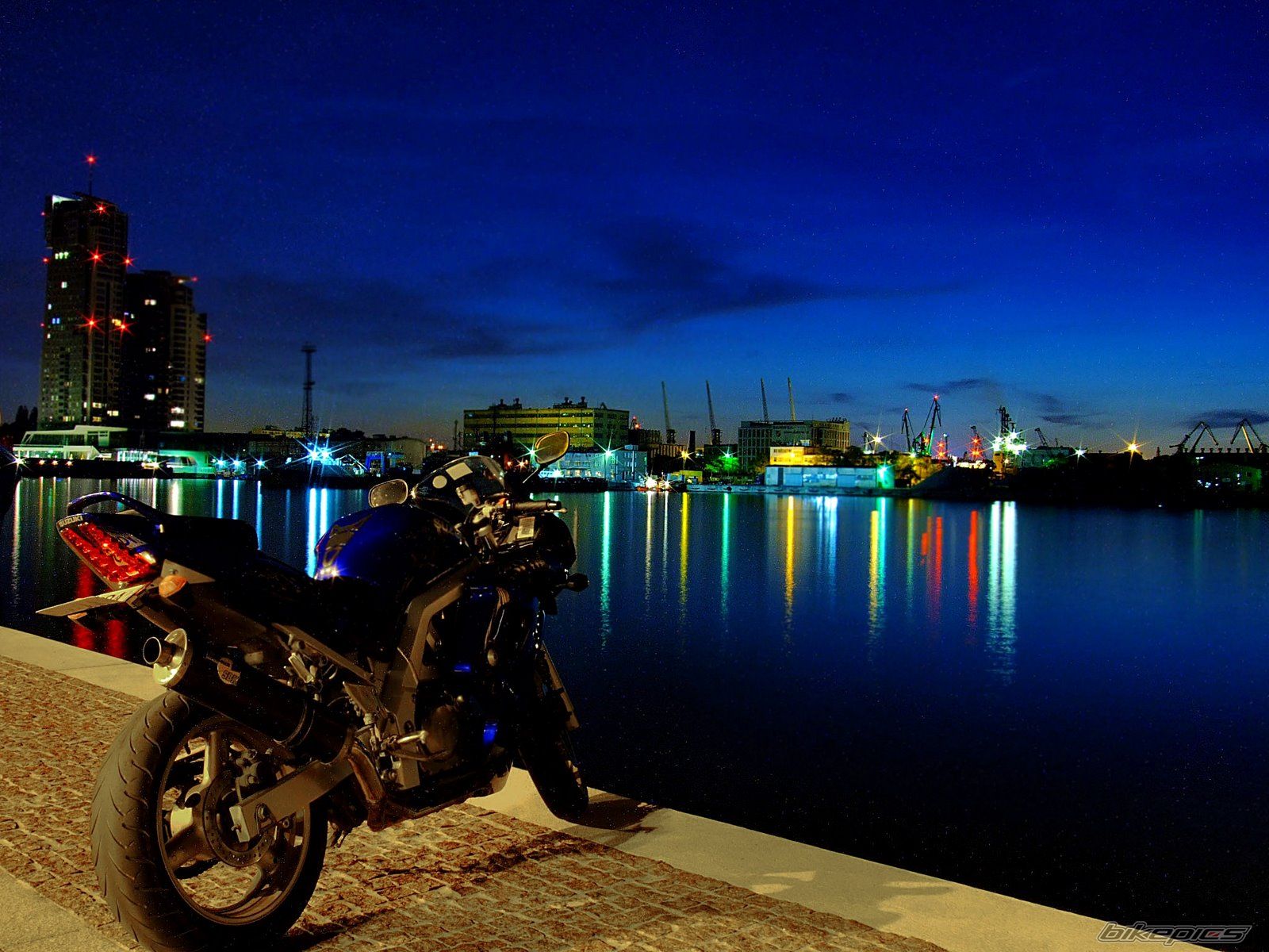 Bike Photo 2013610
