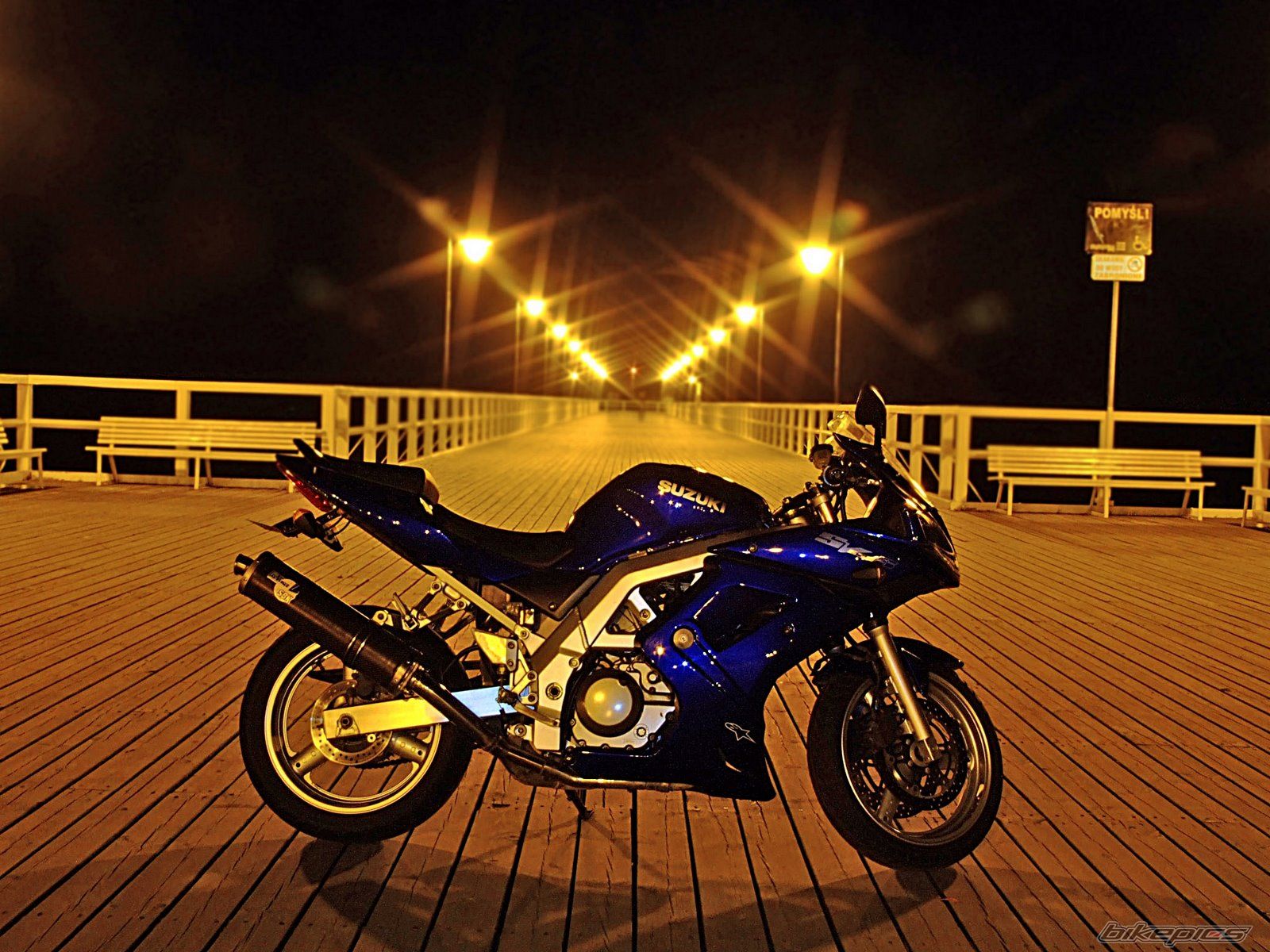 Photo 2013613