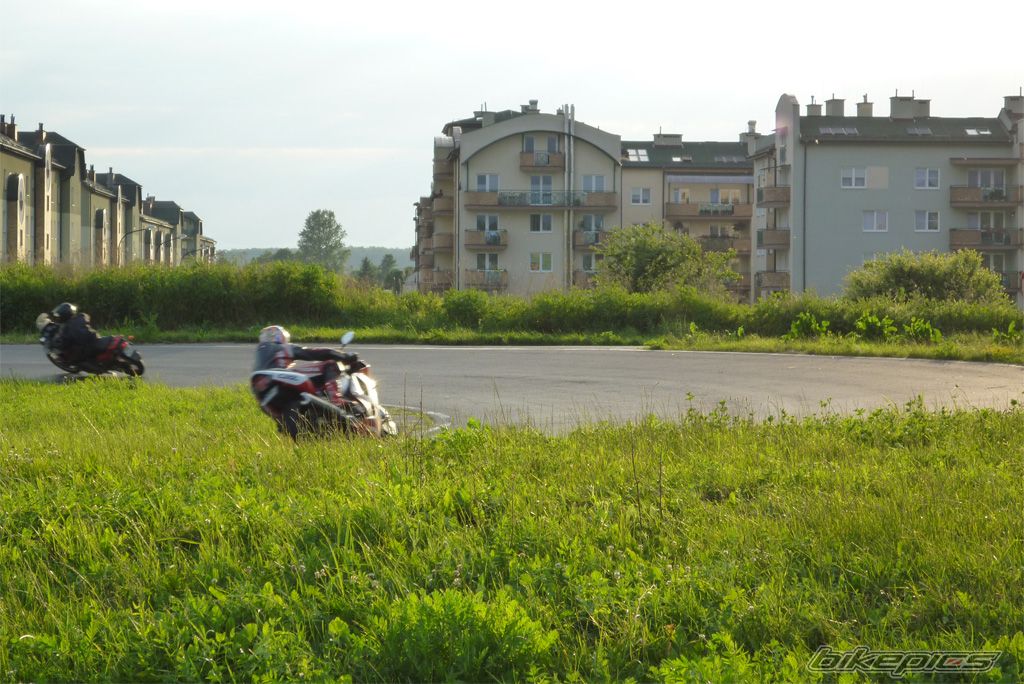 Photo 2013782