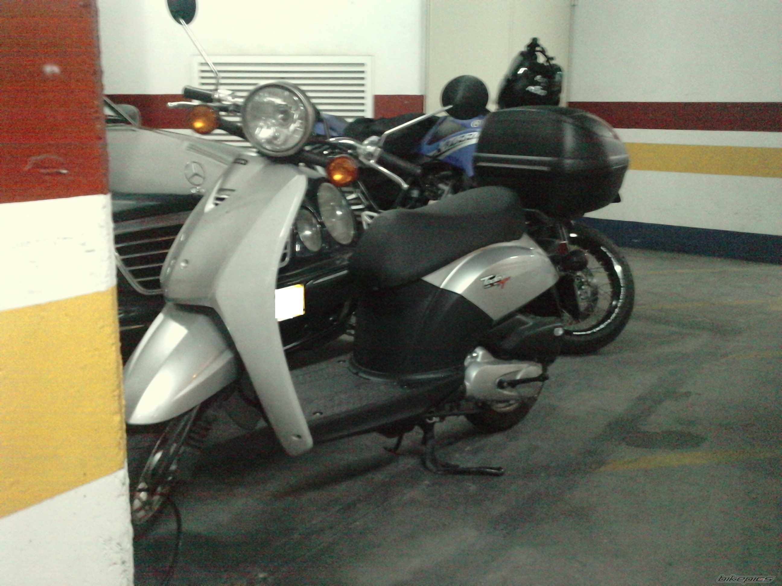 Photo 2013787