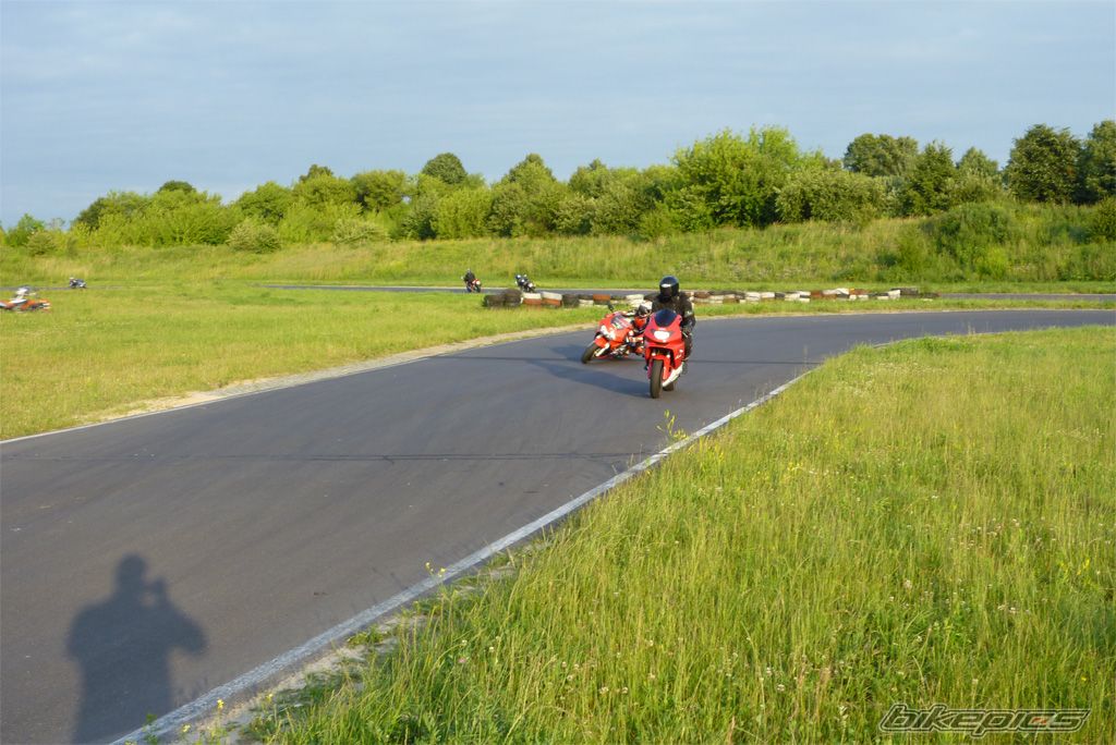 Photo 2013810