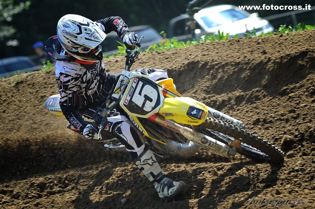 Photo 2014641