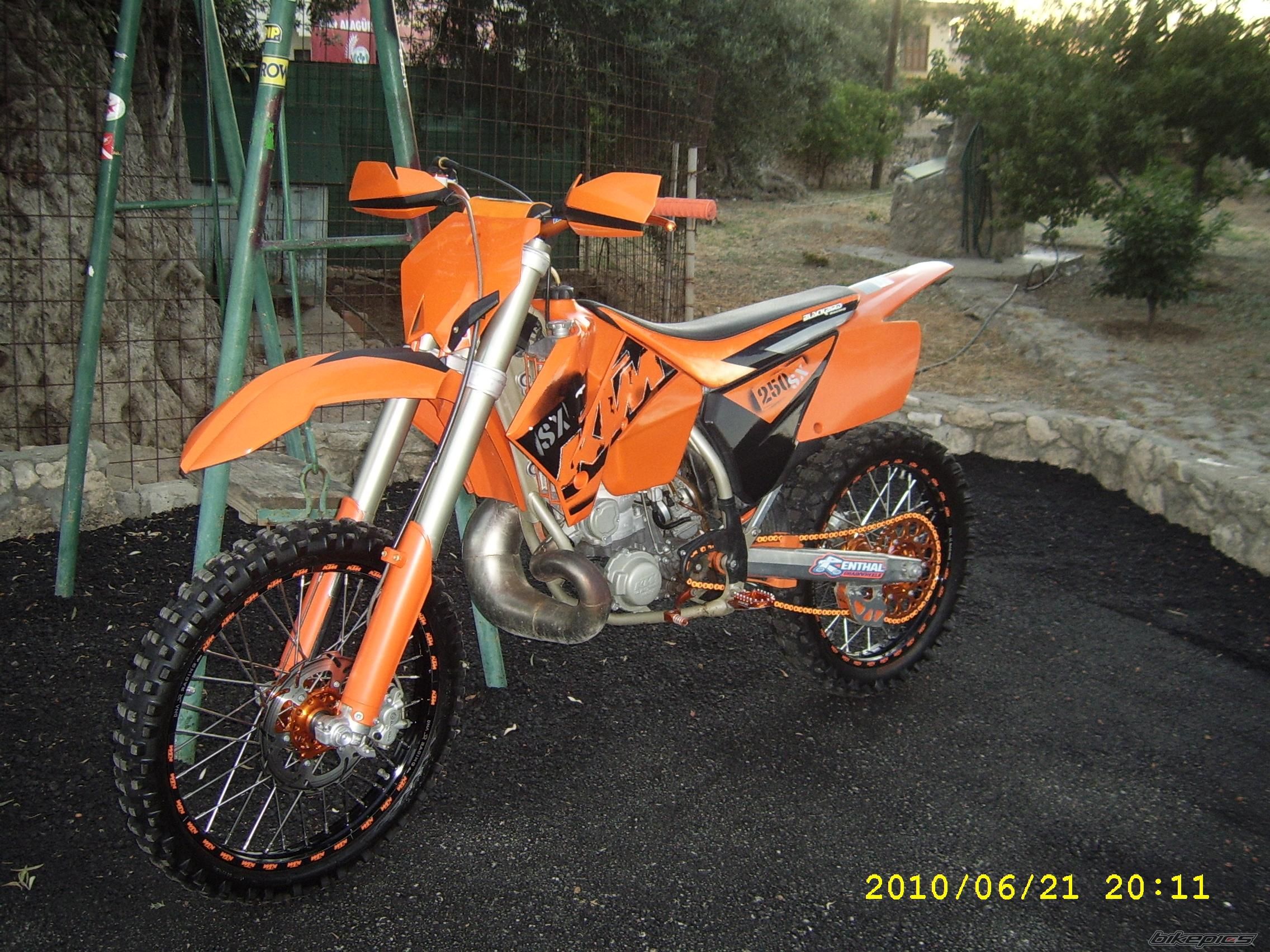 Photo 2014704