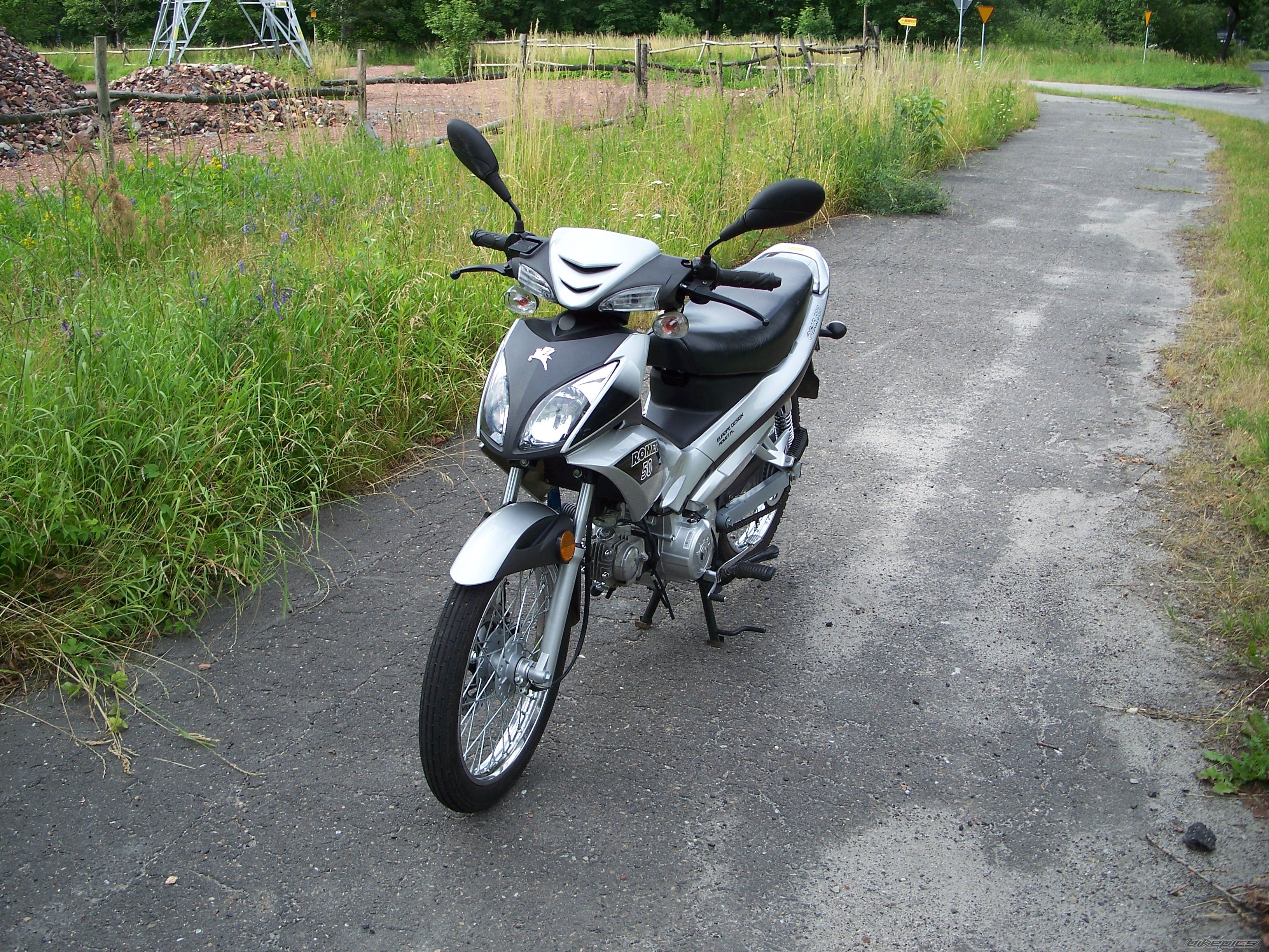 Photo 2014849