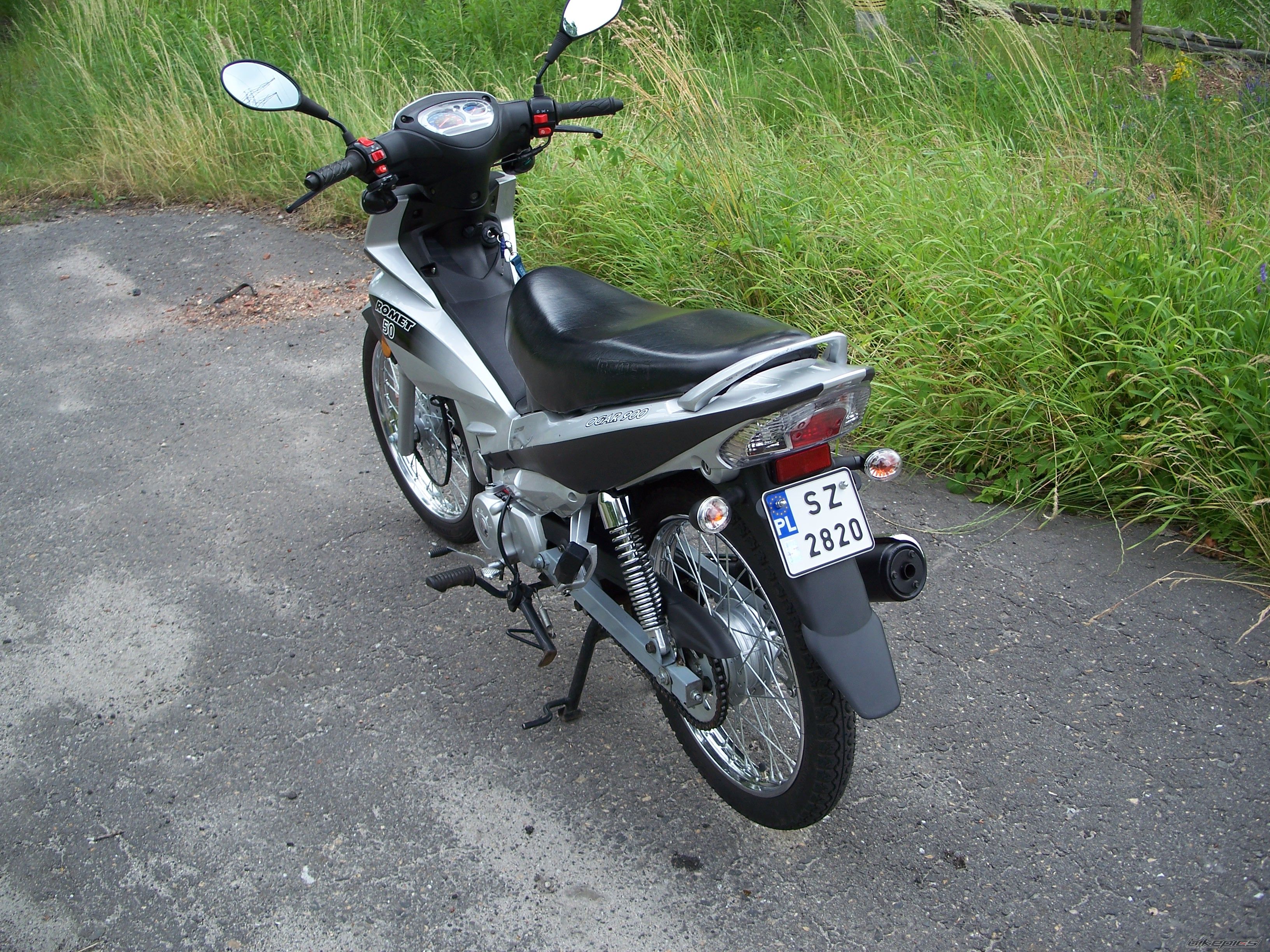 Photo 2014857