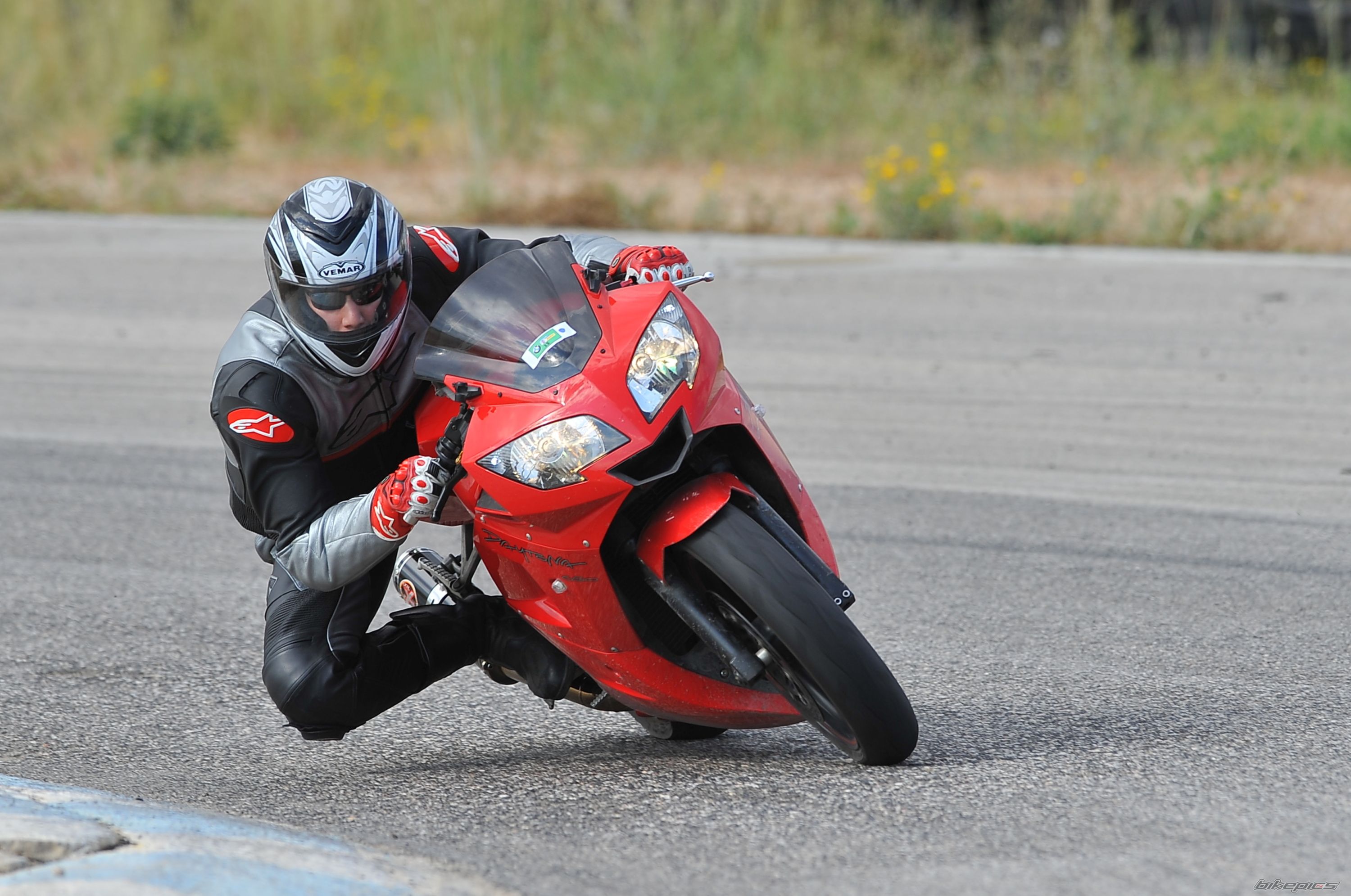 Bike Photo 2015156