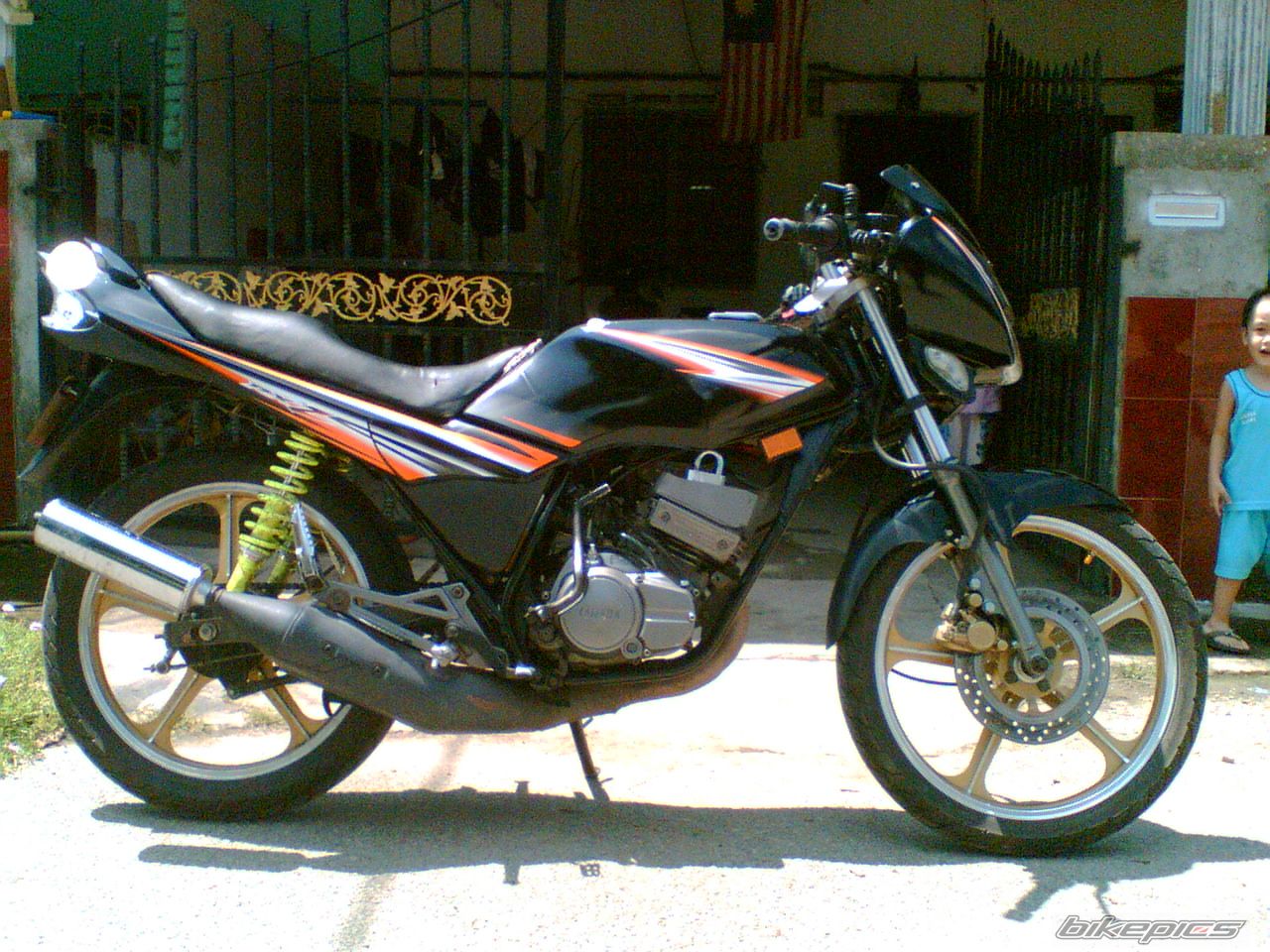 Photo 2015393