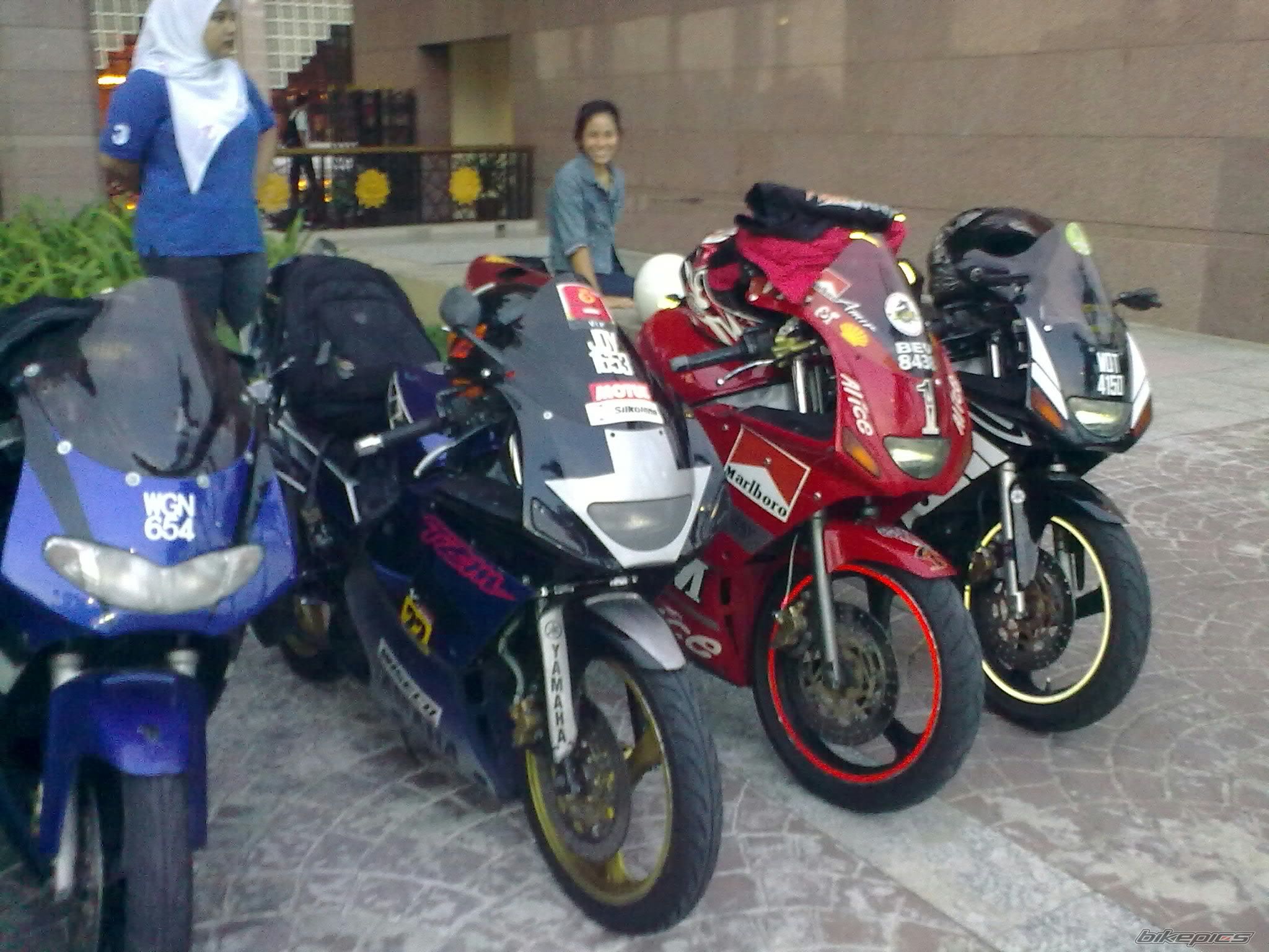 Photo 2015454