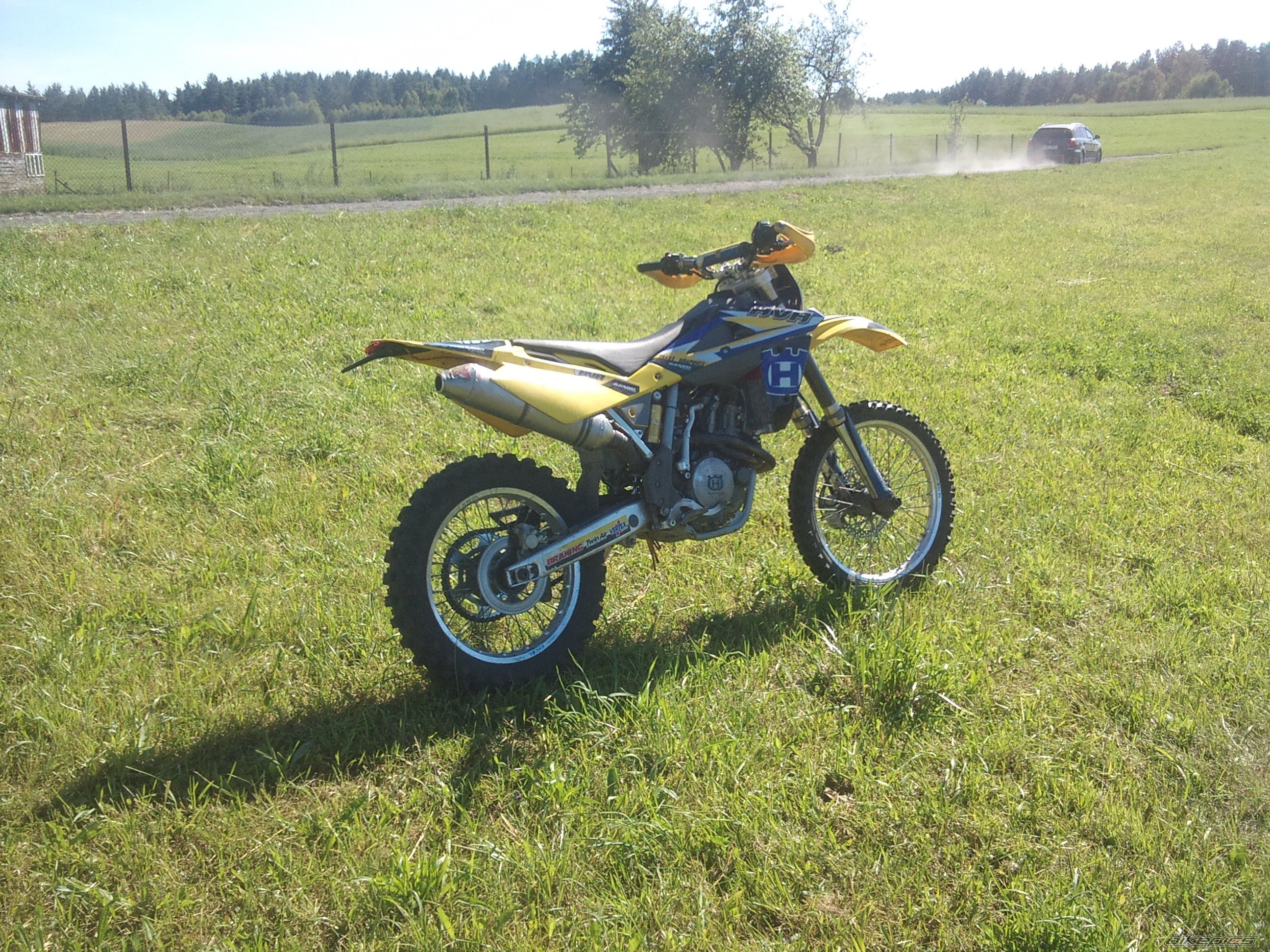 Photo 2015571