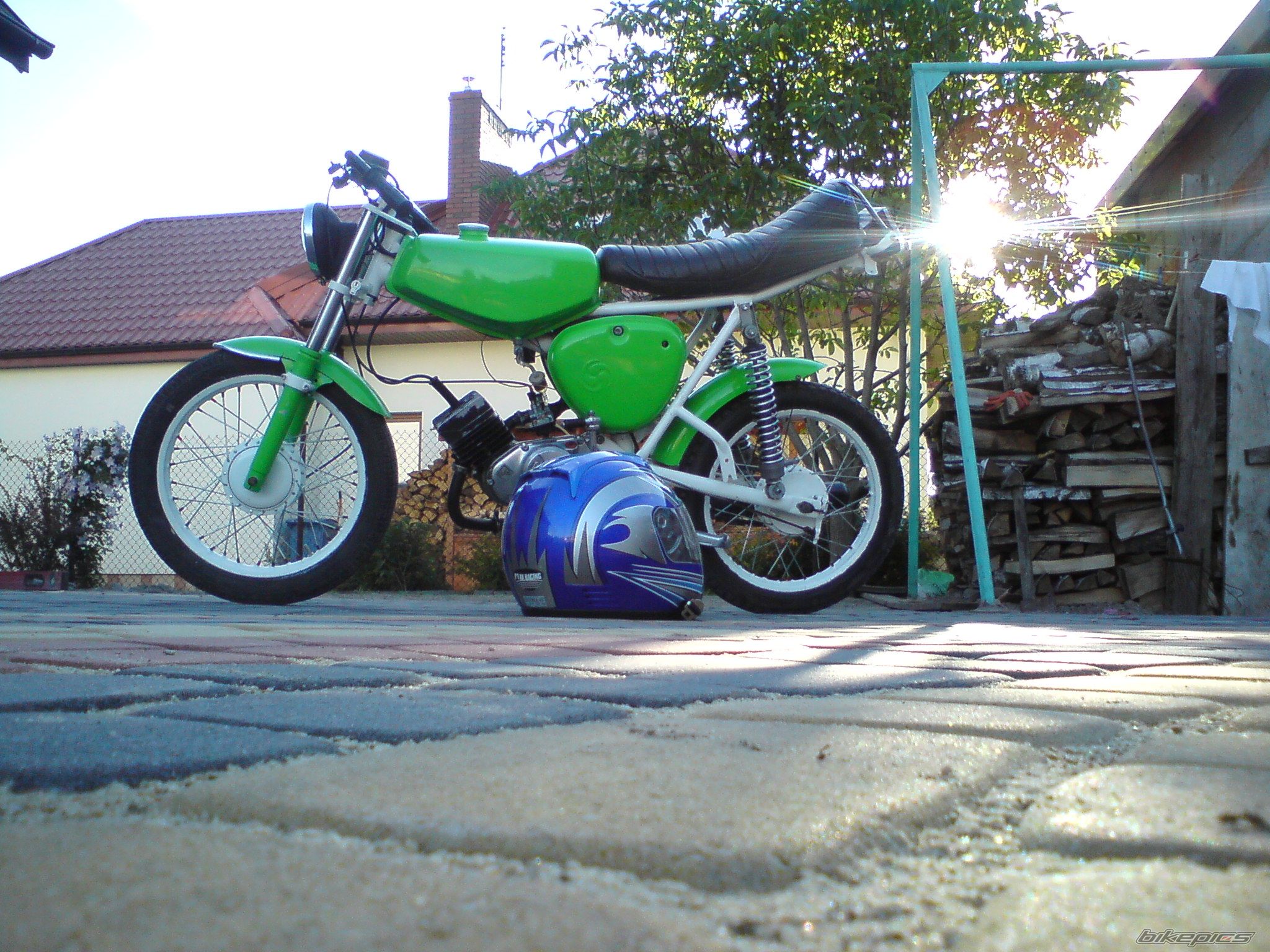 Photo 2015630