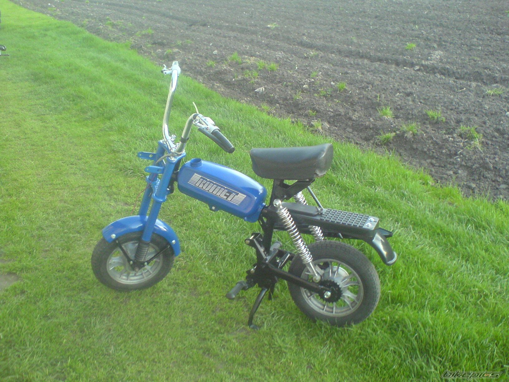 Photo 2015744