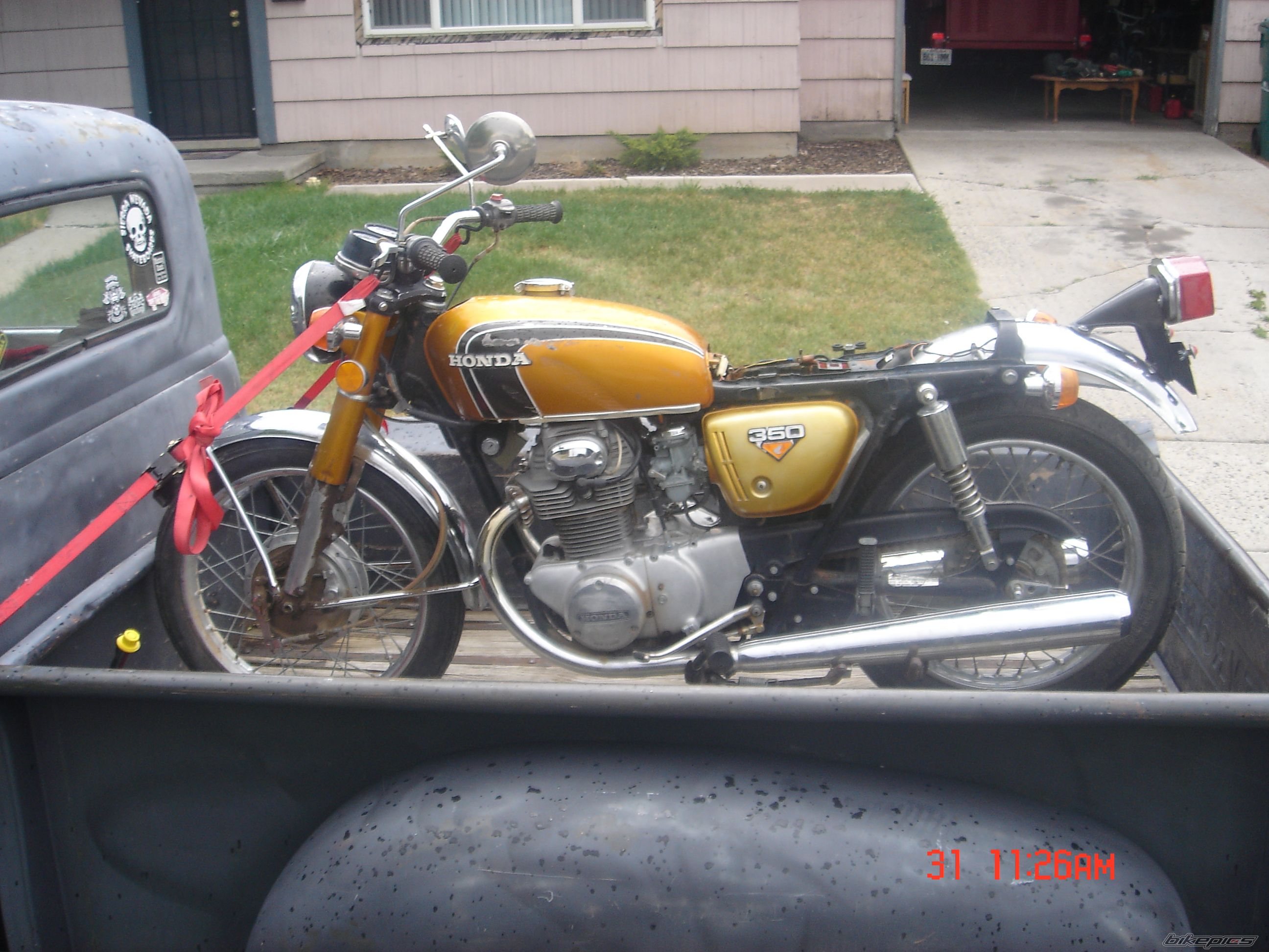 Photo 2015852