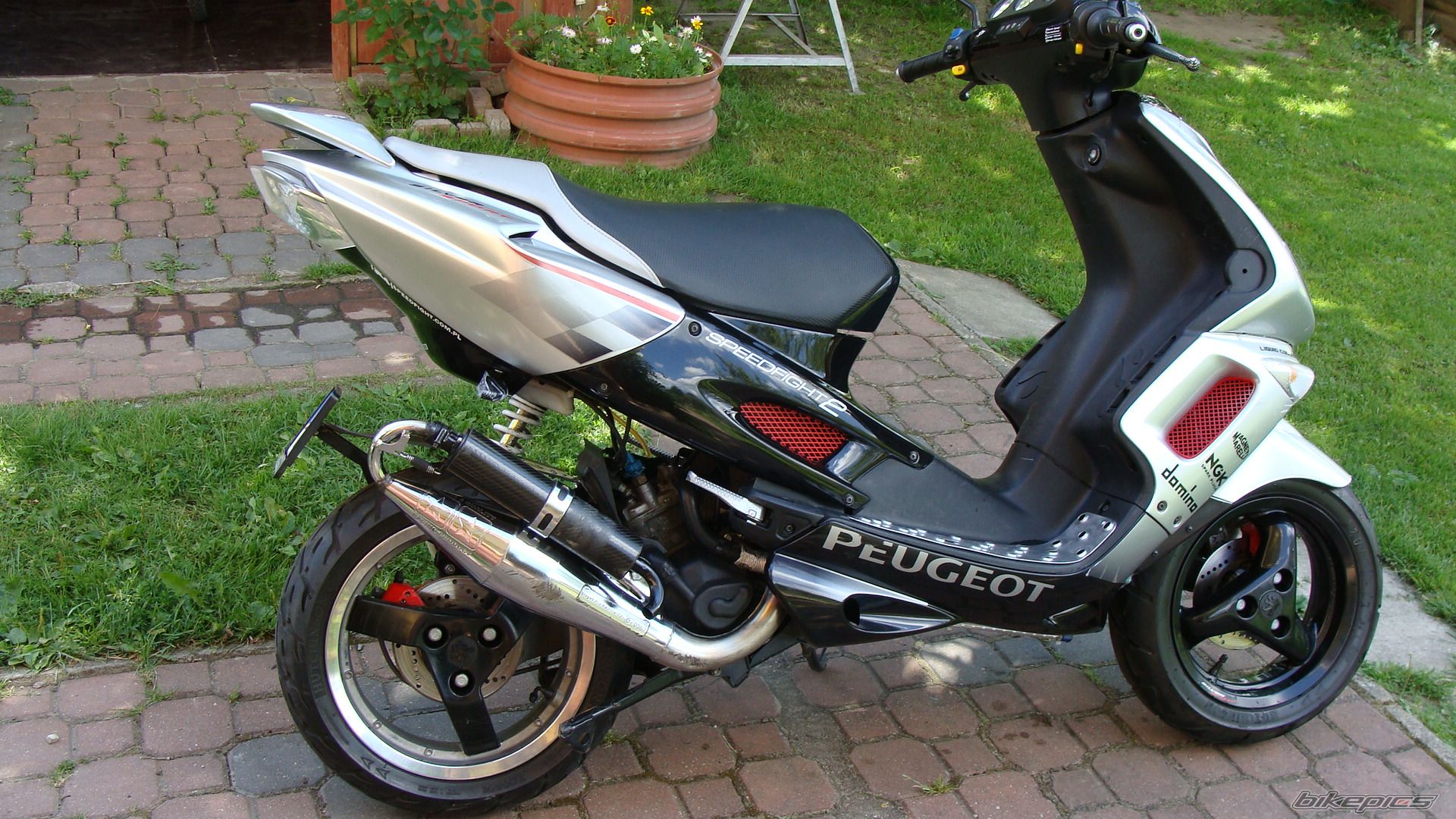 Bike Photo 2016162