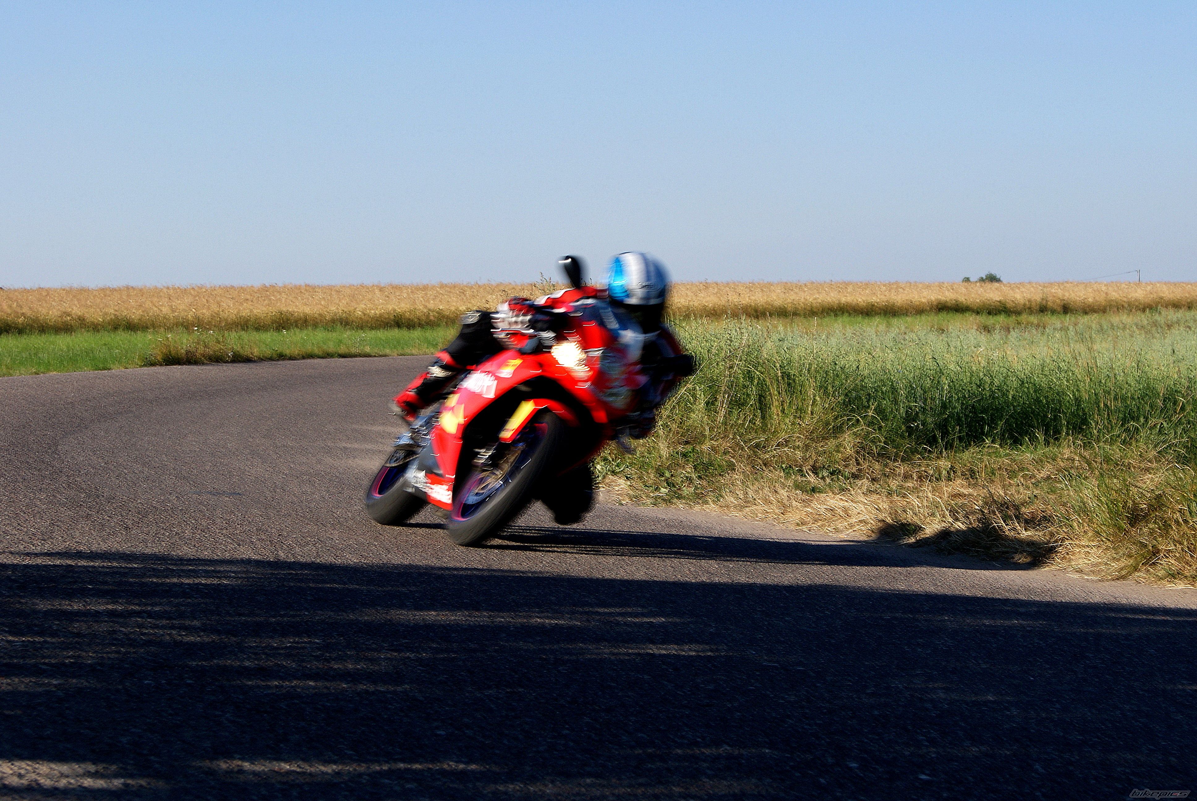Bike Photo 2016884