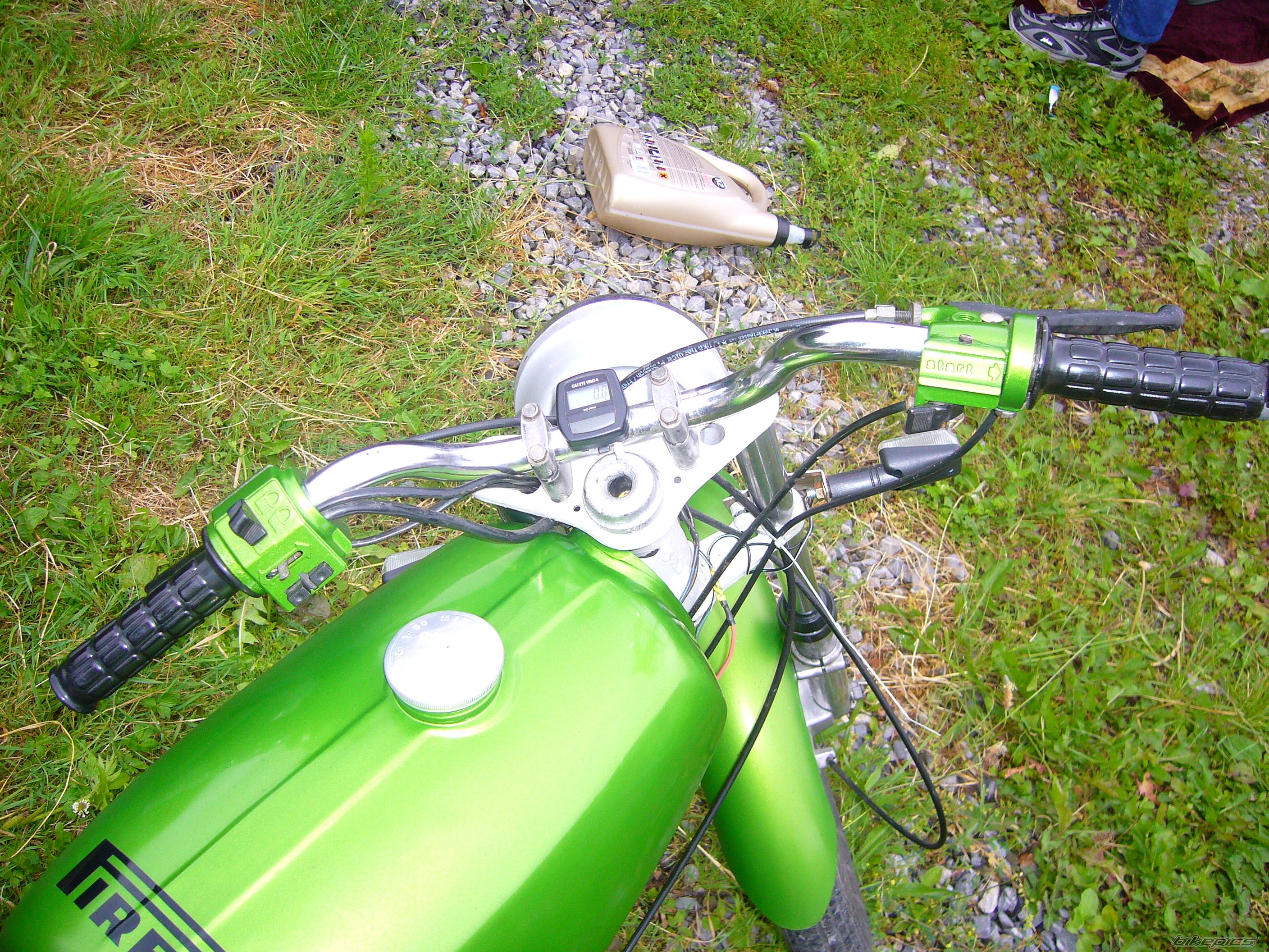Photo 2016938