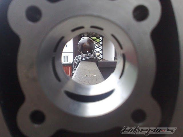Photo 2017984