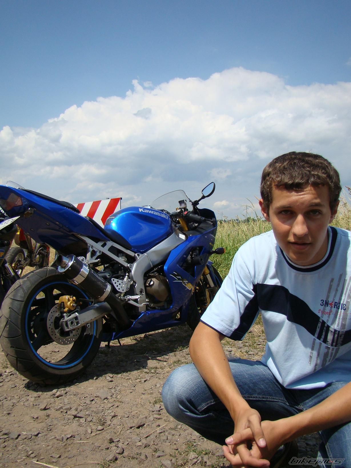 Bike Photo 2019183