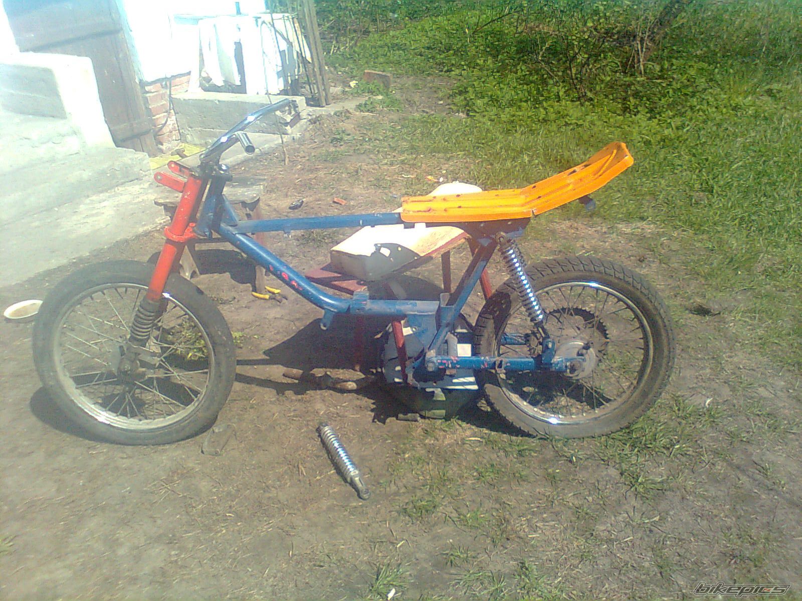 Photo 2019648