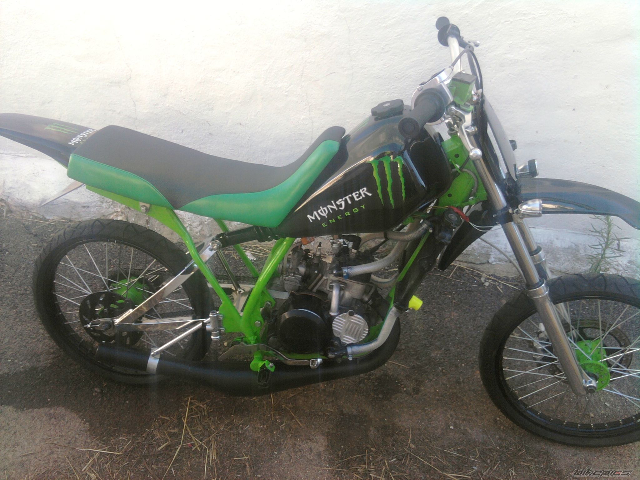 Photo 2020037