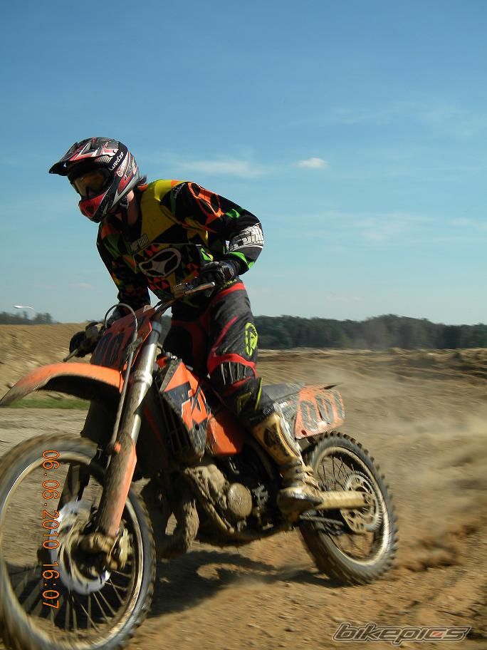 Photo 2020084