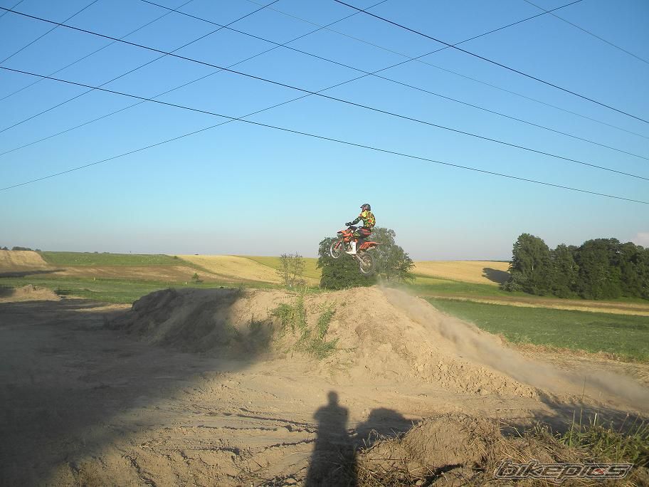 Photo 2020096