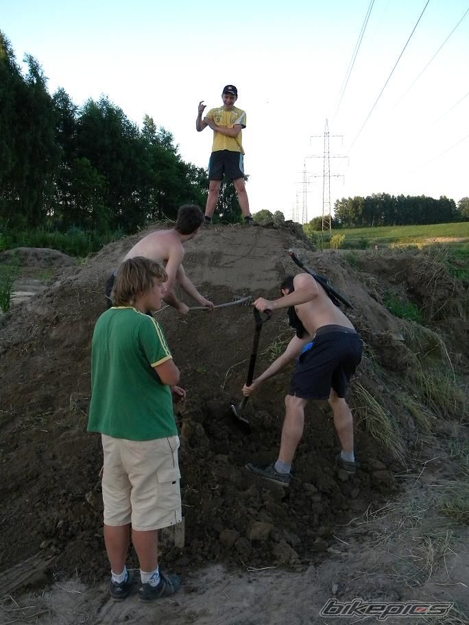 Photo 2020107