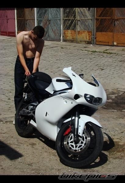 Photo 2020482