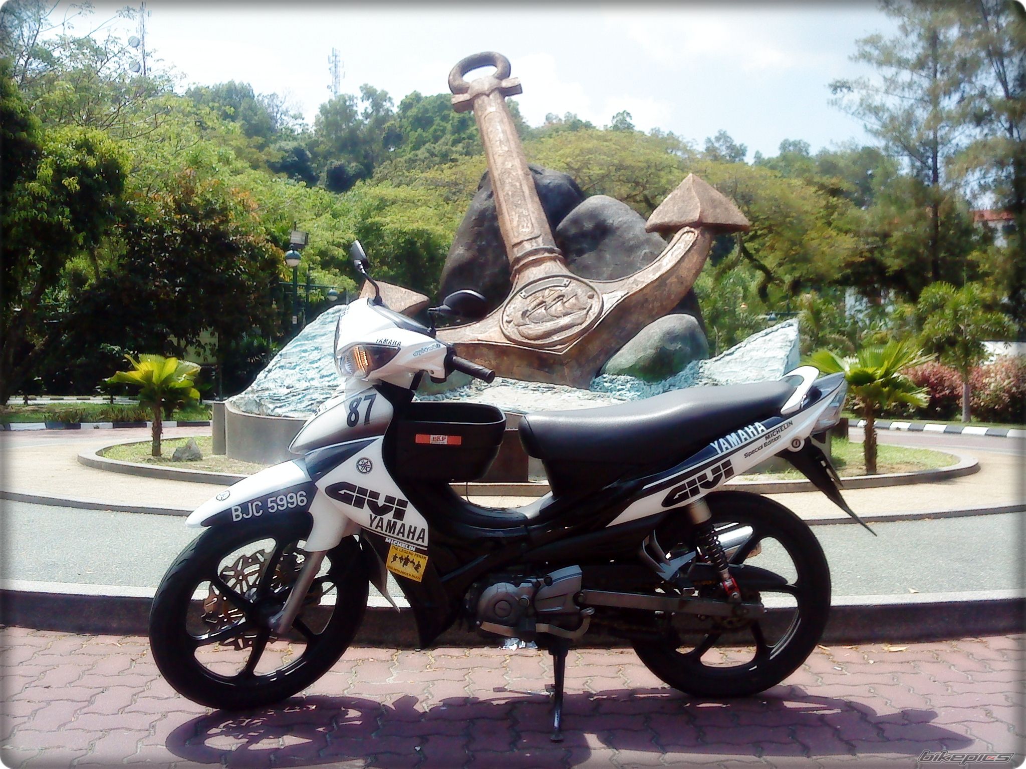 Bike Photo 2020639