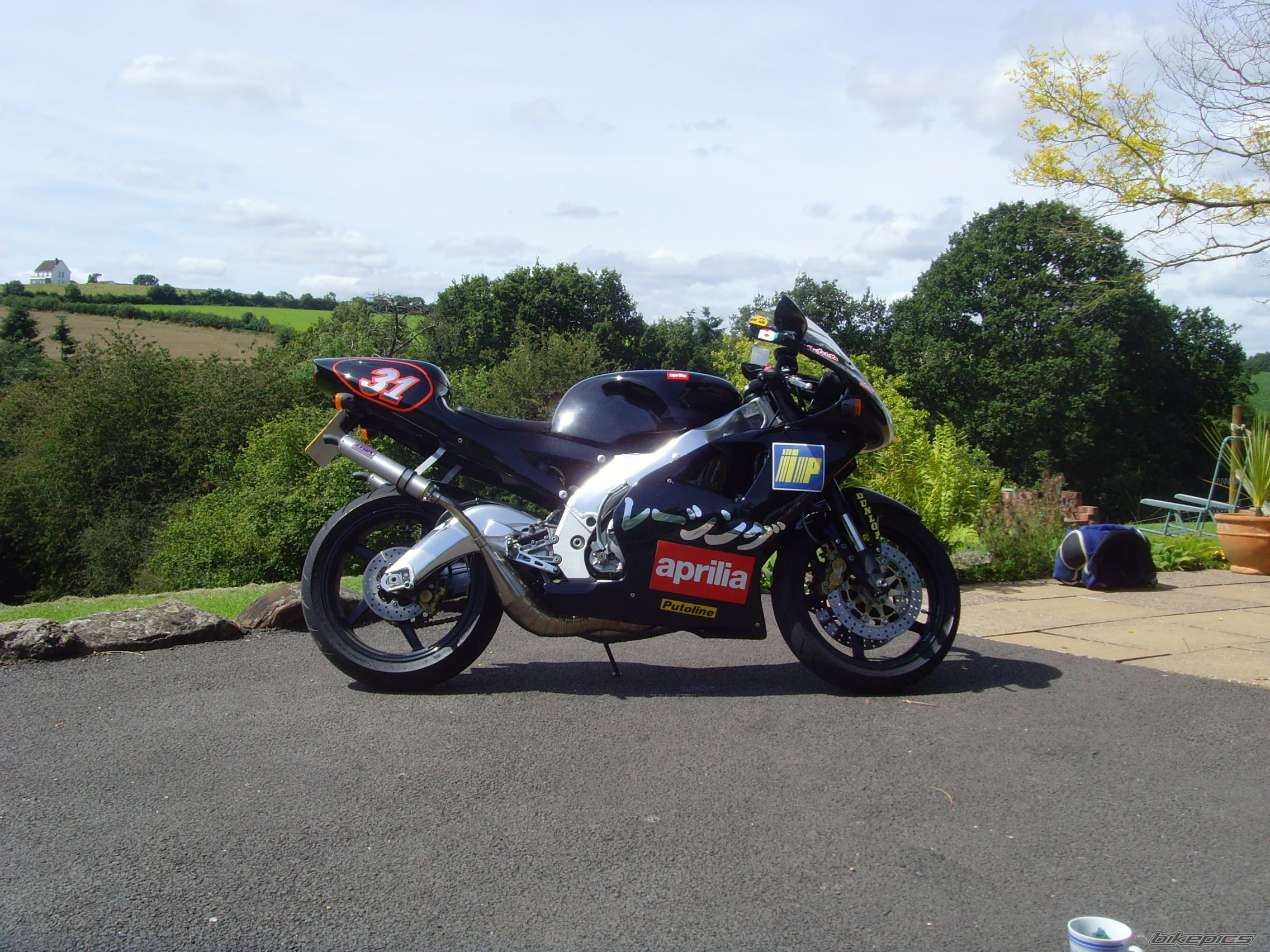 Bike Photo 2021085