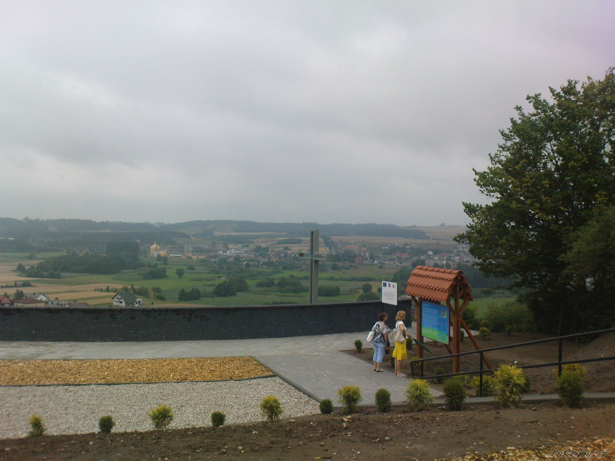 Photo 2021893