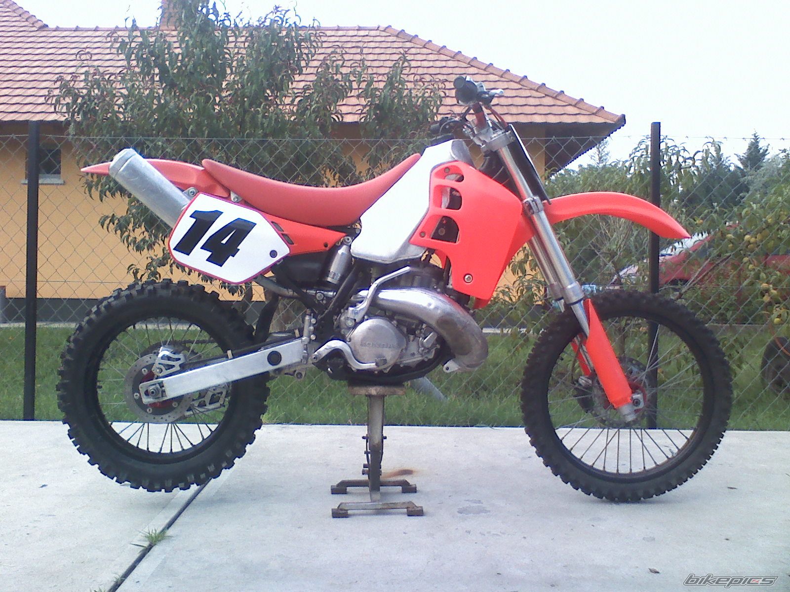 Bike Photo 2022054