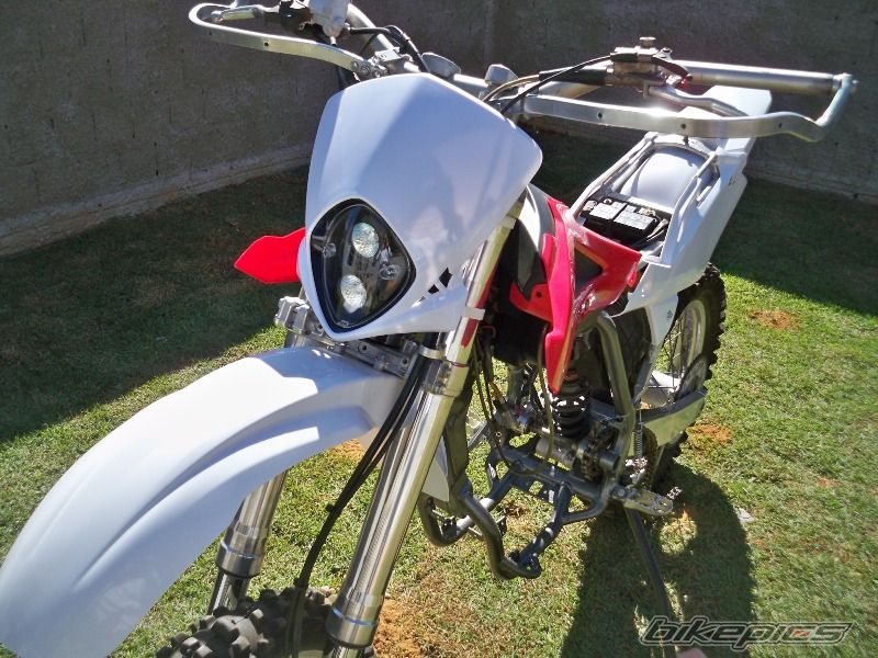 Photo 2022779