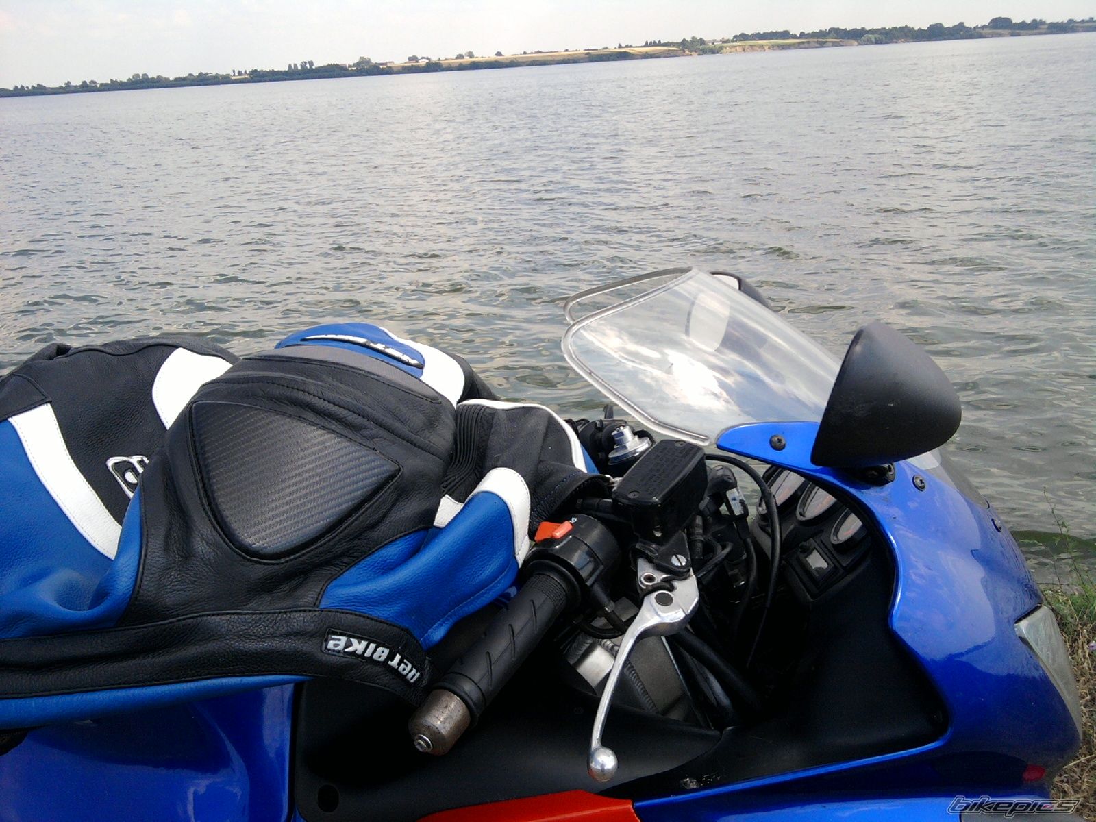 Photo 2023494