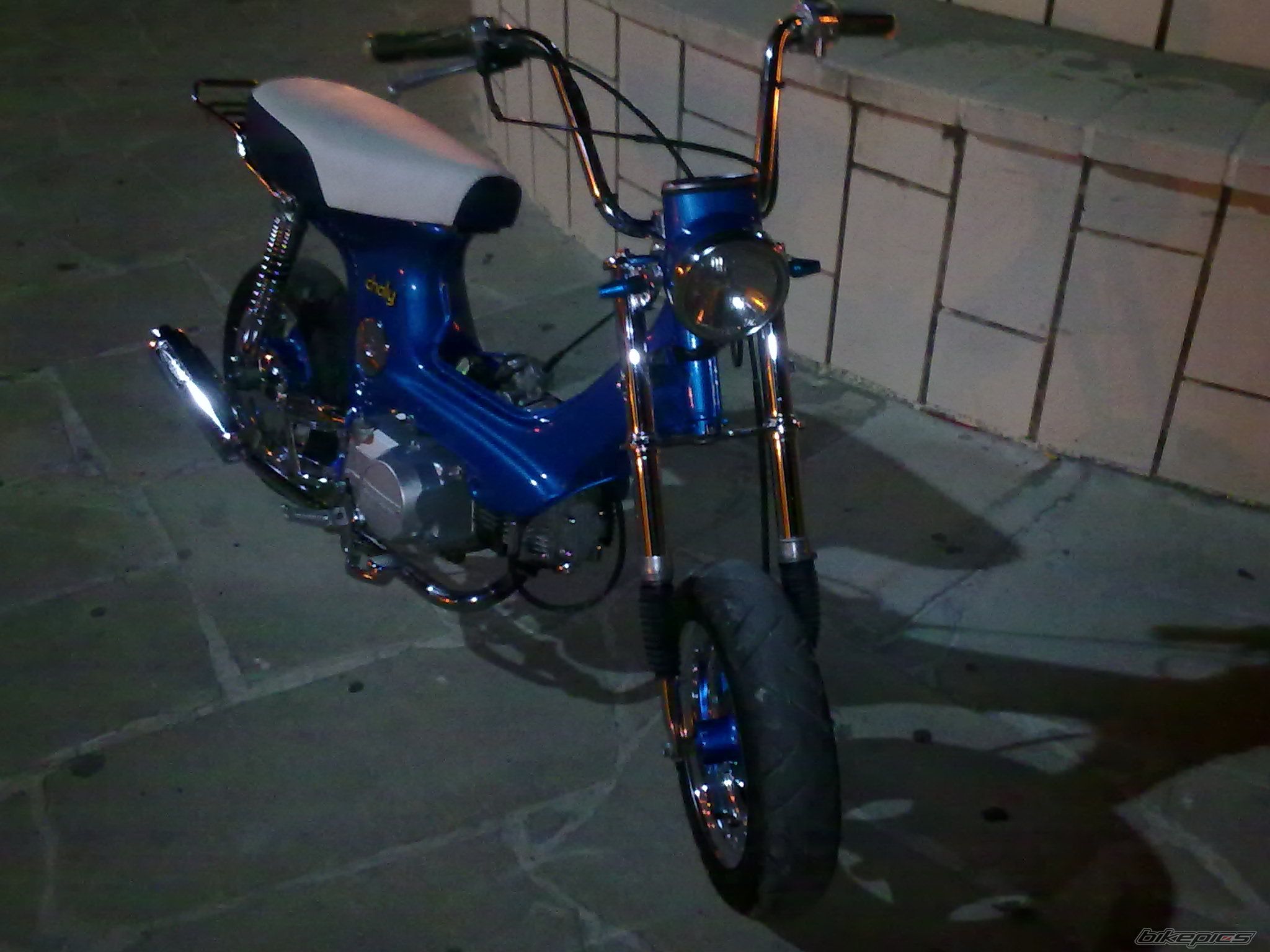Photo 2023540